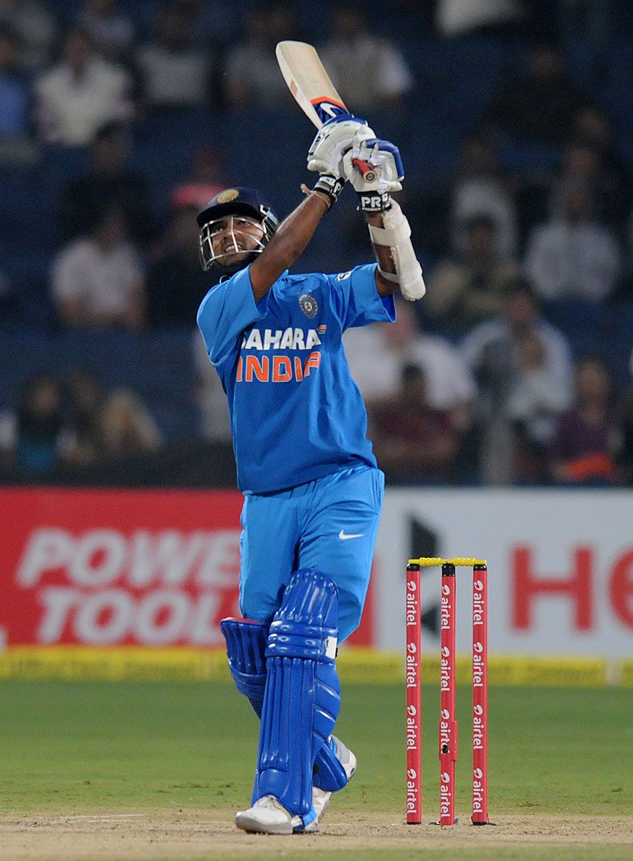 Ajinkya Rahane launches a straight six .espncricinfo.com