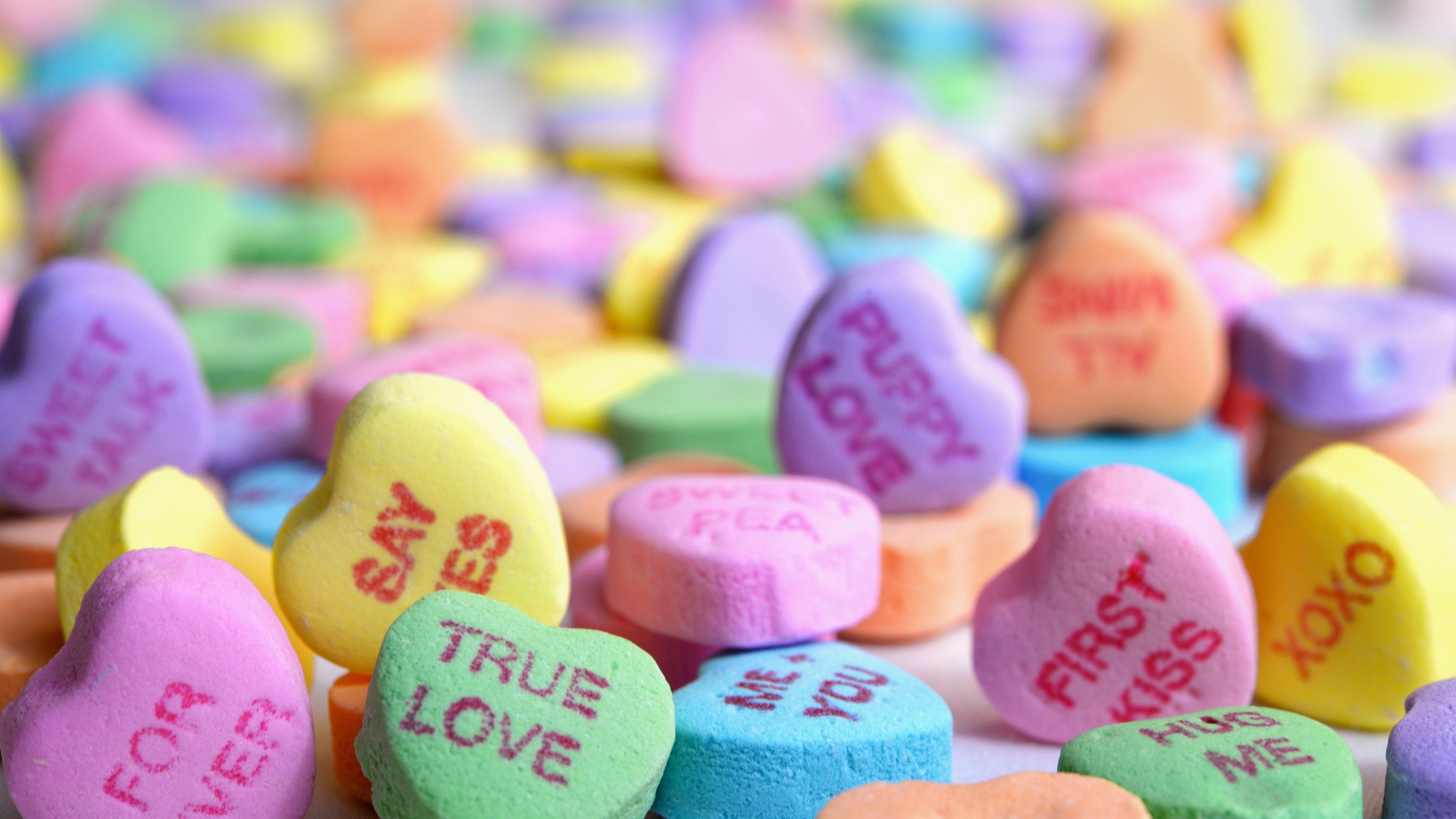 Valentines Day Love Slogans in Heart .hdnicewallpaper.com