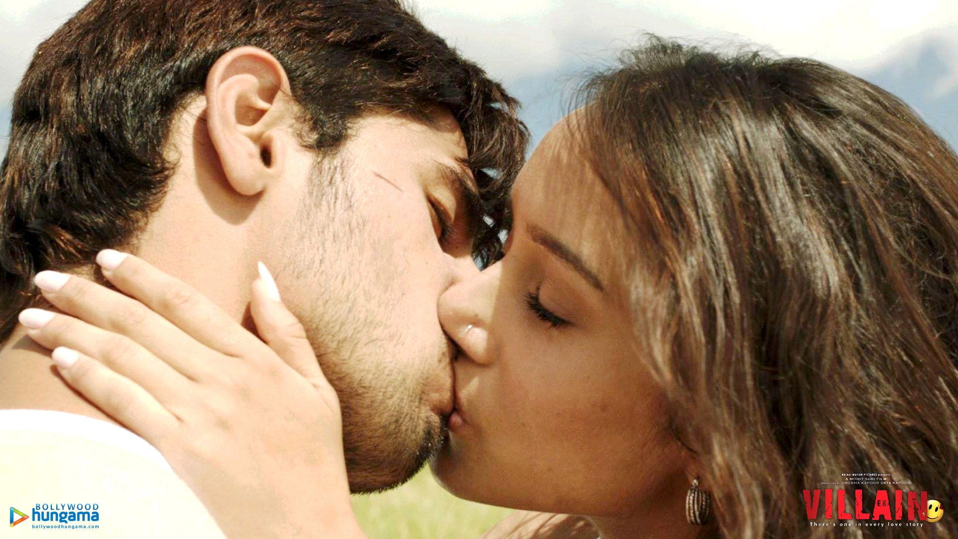 Ek Villain 2014 Wallpaper. Ek Villain .bollywoodhungama.com