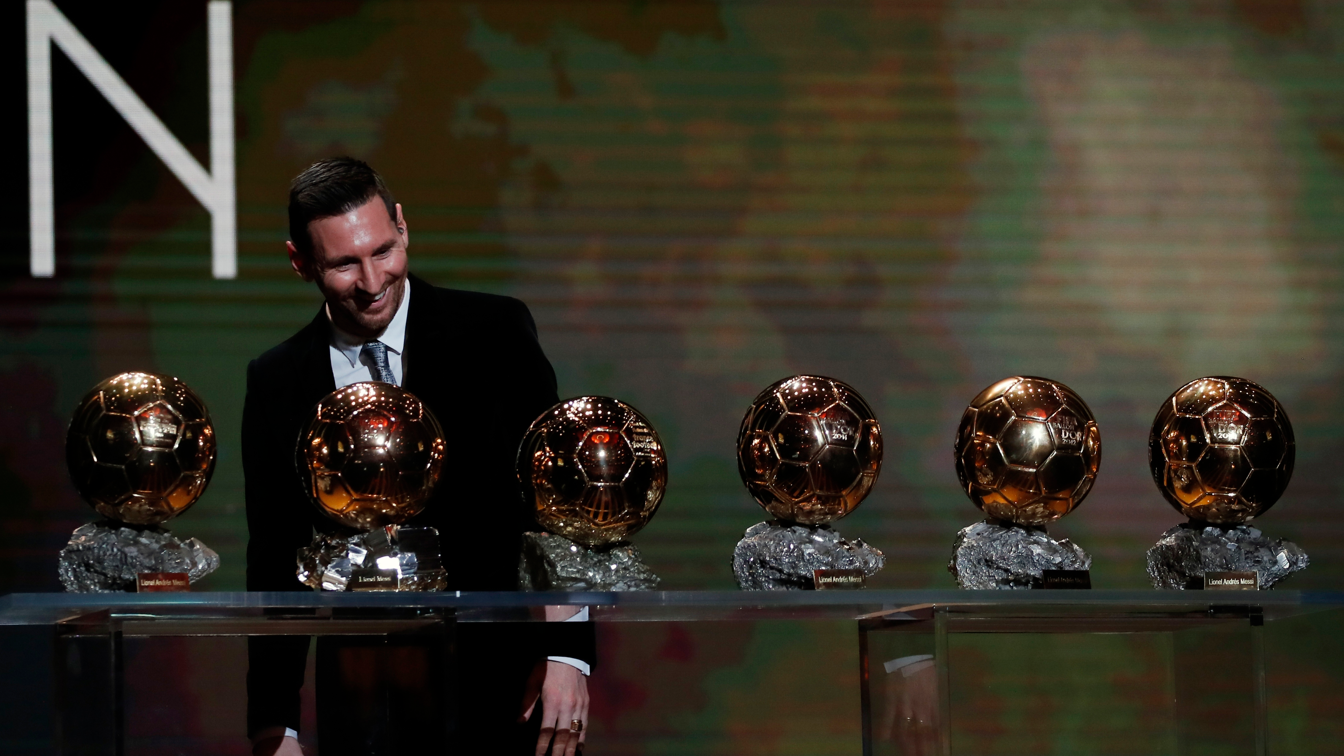 Lionel Messi Wins 2019 Ballon D'Or .sportbible.com