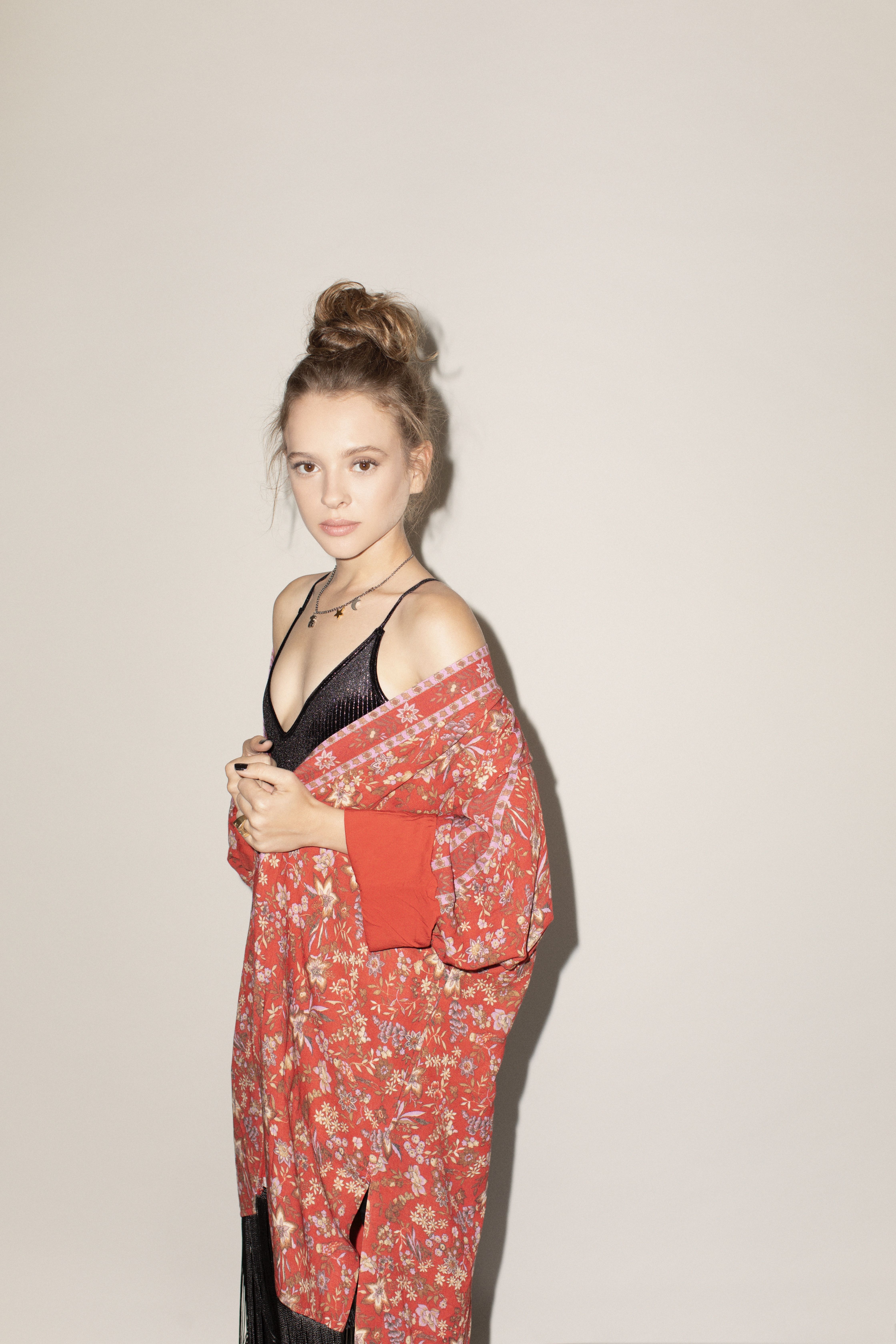 Shira Haasm.imdb.com