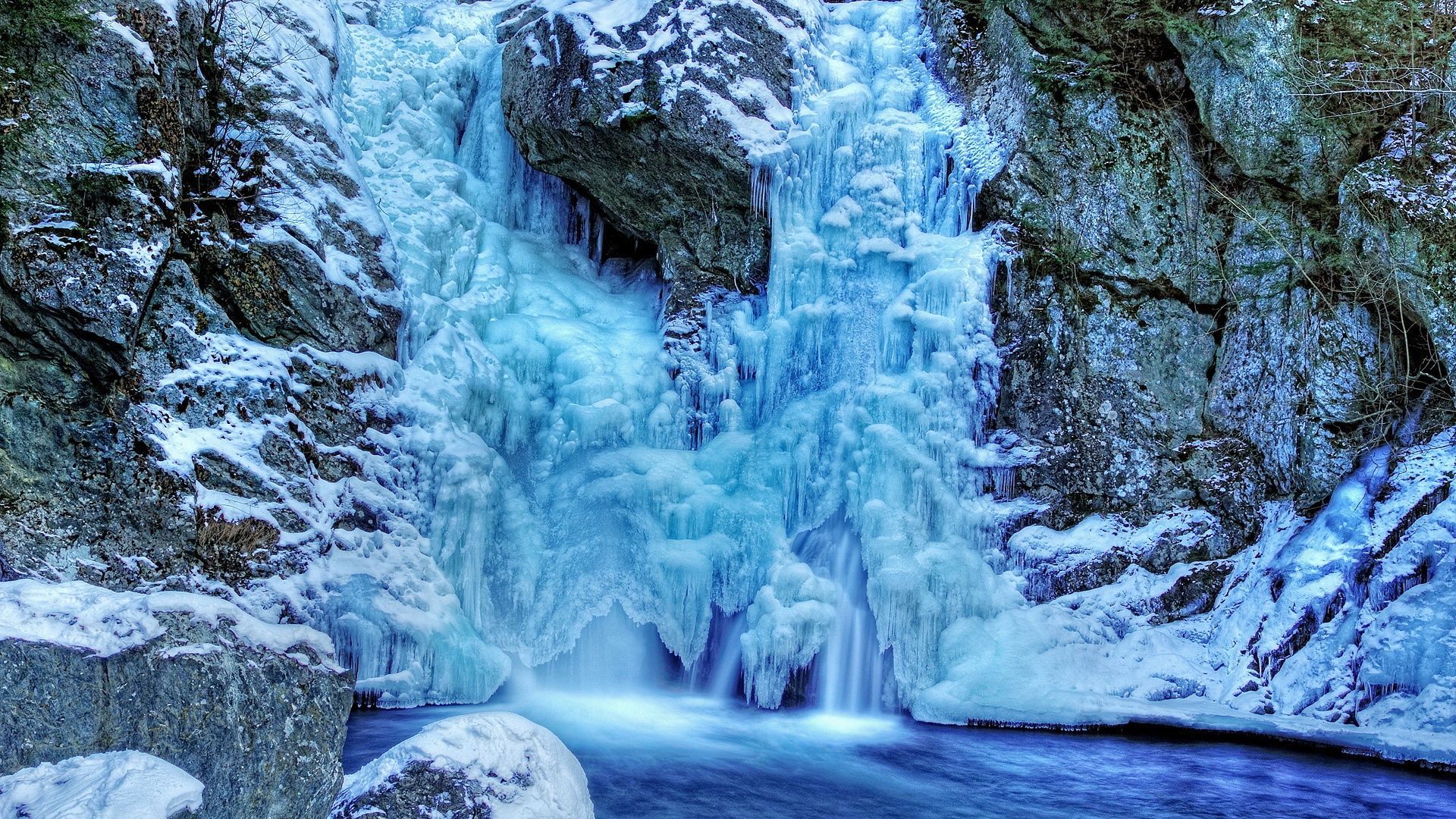 Frozen waterfall Wallpaper .com