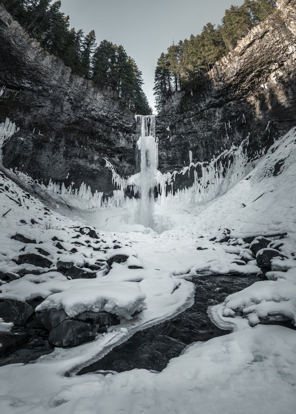 Frozen Waterfall Picture. Download .com