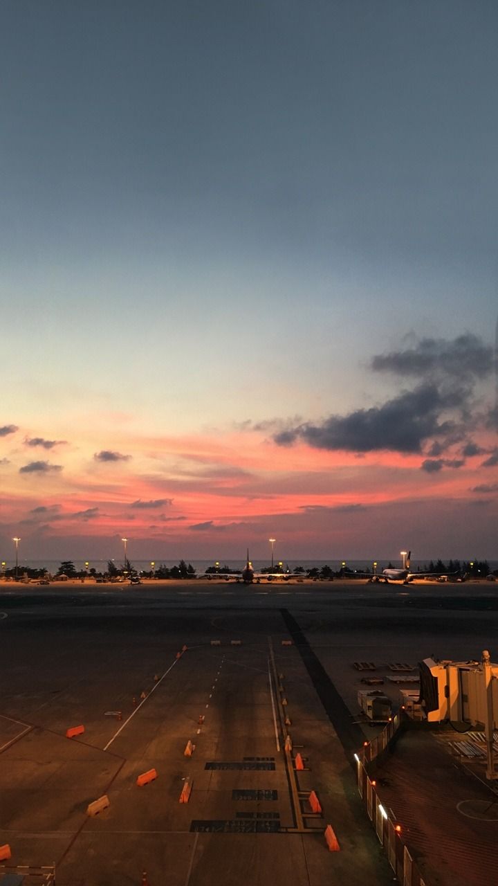 JUST IPHONE WALLPAPERS