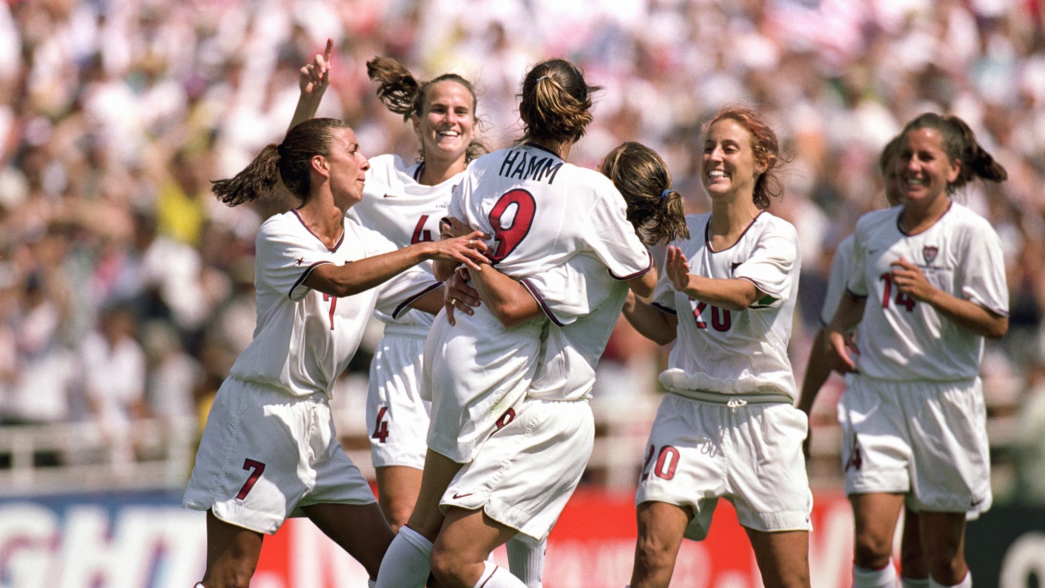 Mia Hamm Wallpapers - Wallpaper Cave