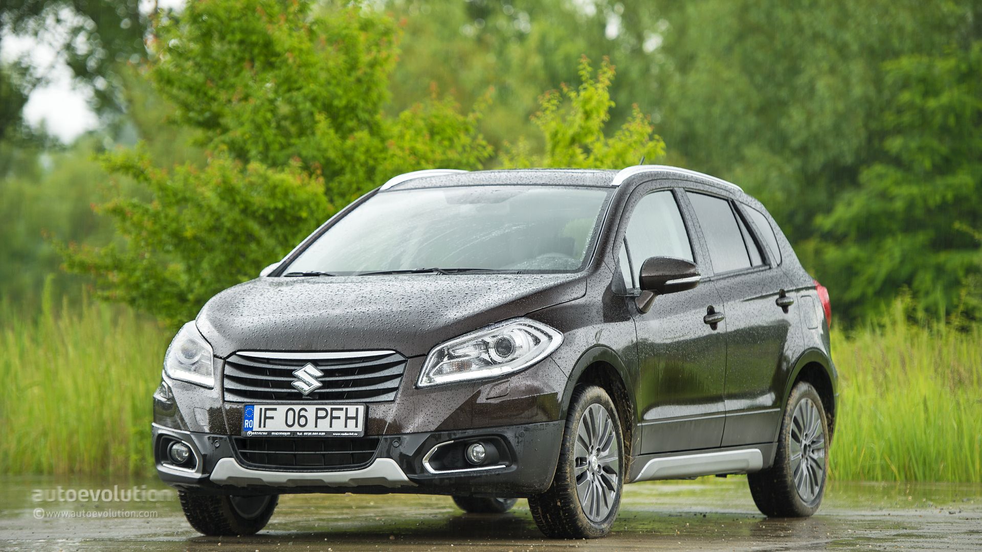 Suzuki SX4 S Cross HD Wallpaper