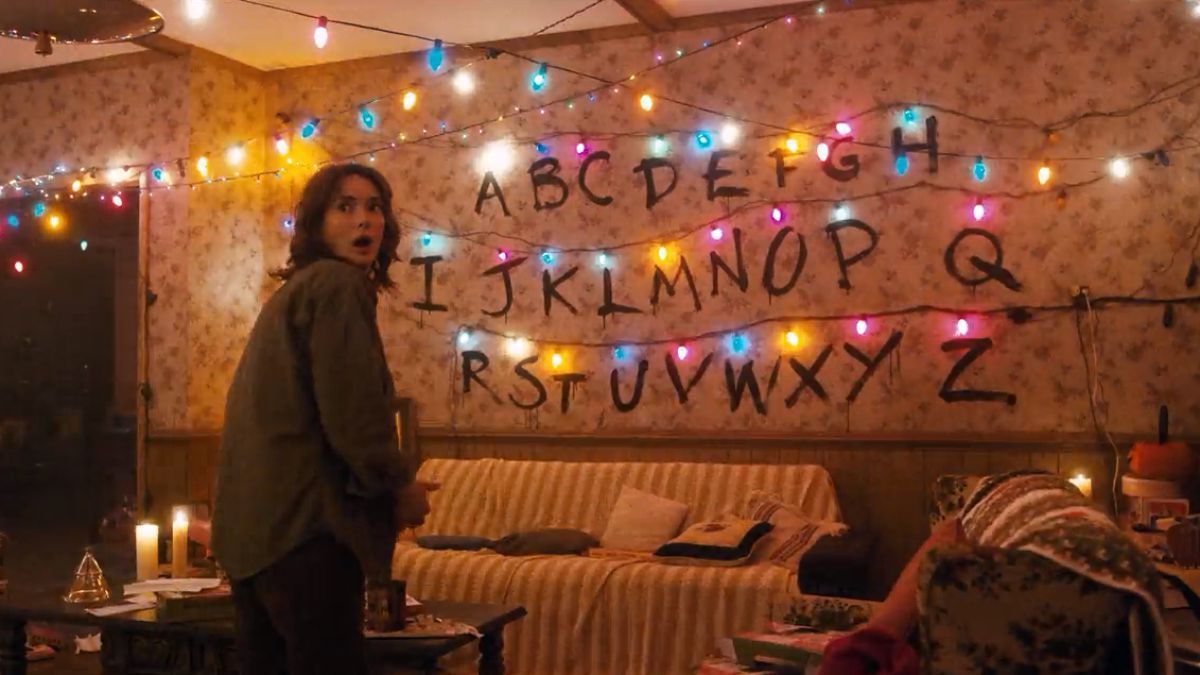 Stranger Things Joyce Byers Wallpapers Wallpaper Cave