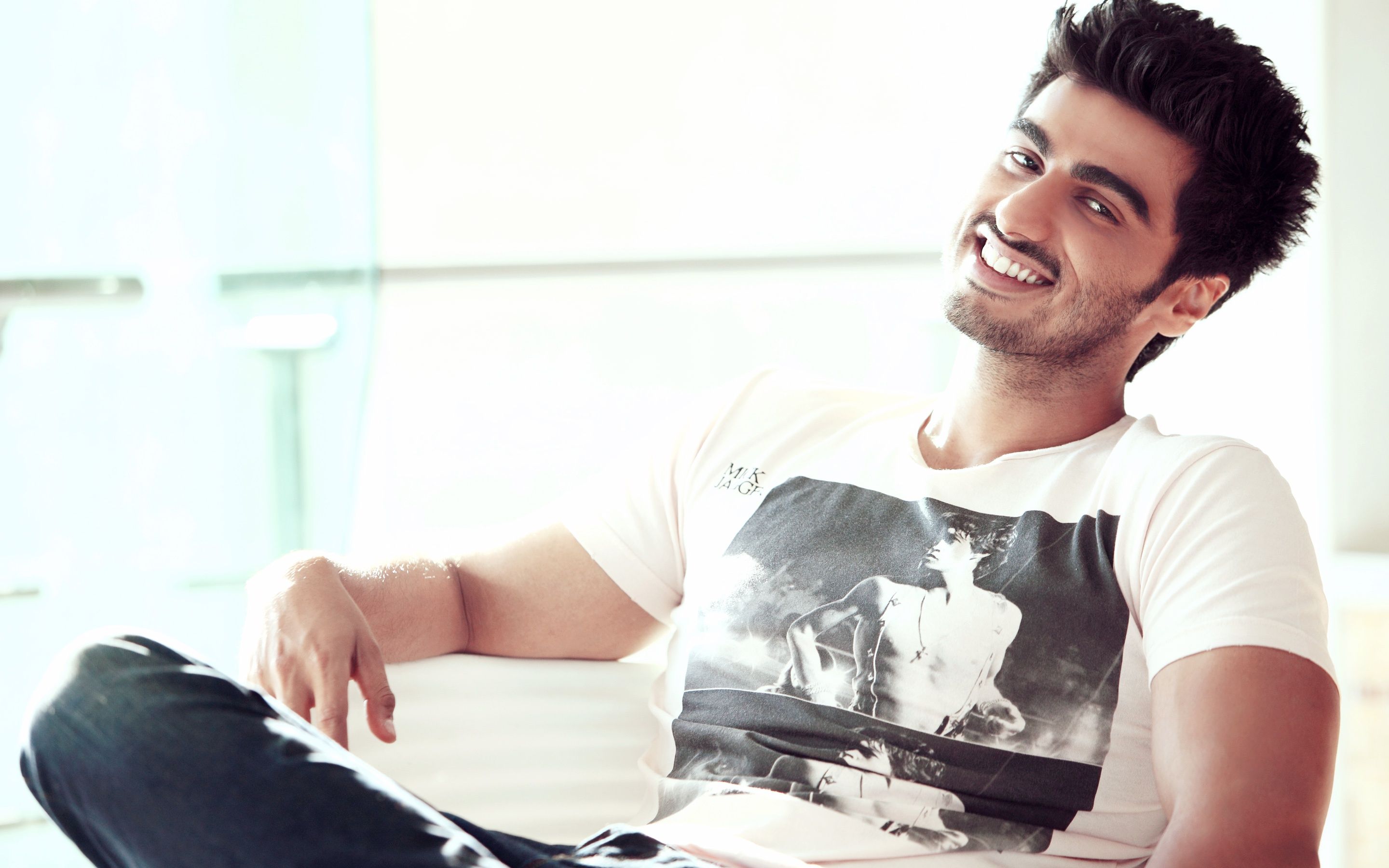 Indian Actor Arjun Kapoor Wallpaper In .all Free Download.com