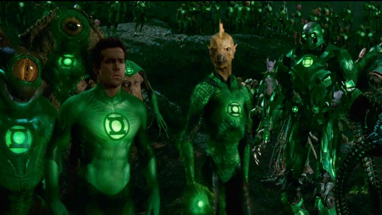 Green Lantern Corps. Green Lantern .m.youtube.com