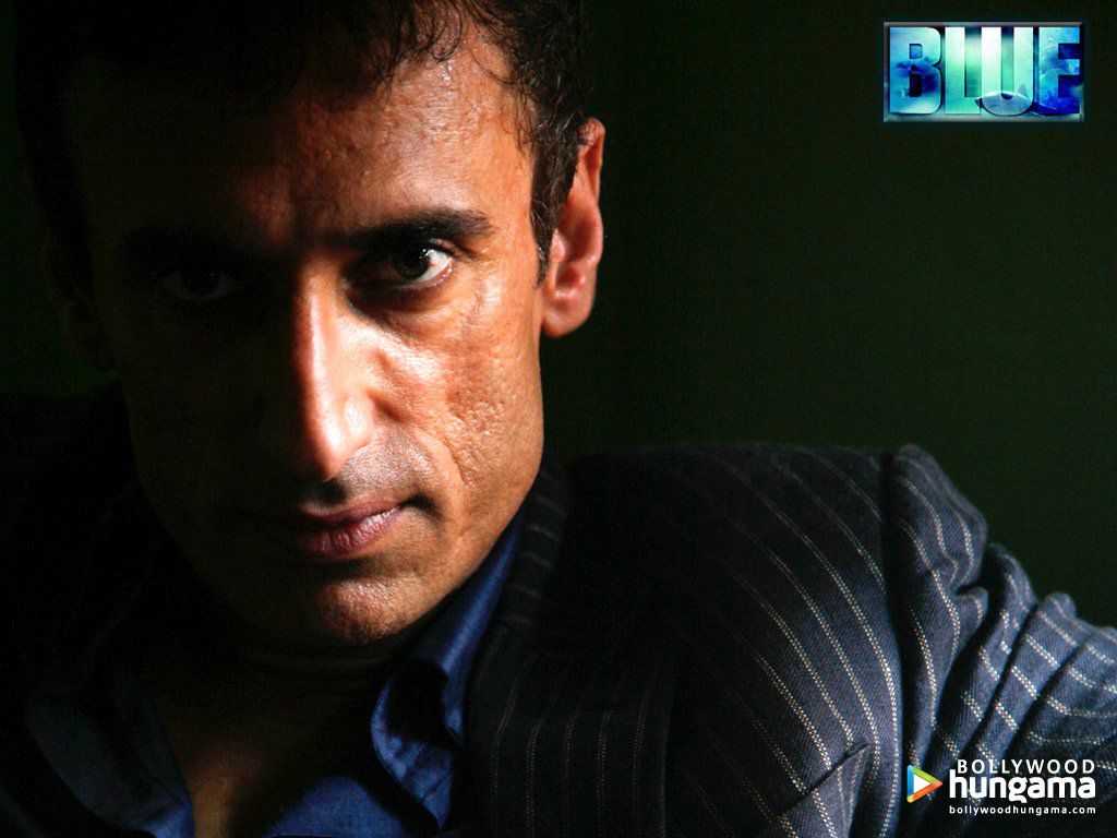 Blue 2009 Wallpaper. Rahul Dev 9 .bollywoodhungama.com