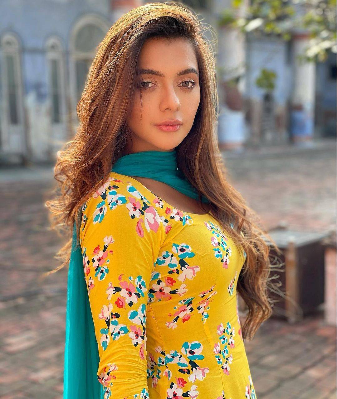 Ruhi Singh wallpaper by SSzone .zedge.net