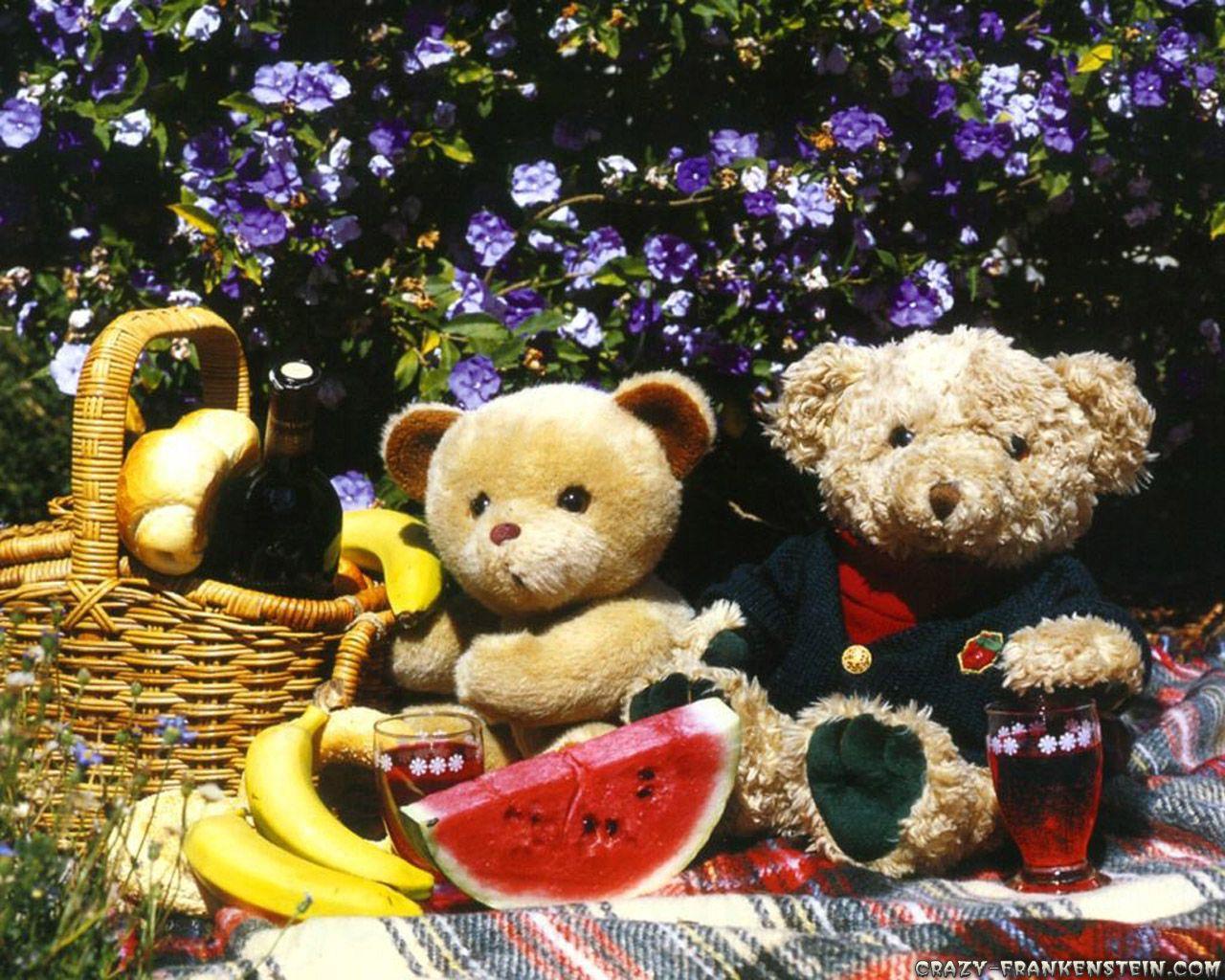 Teddy Bears wallpaper