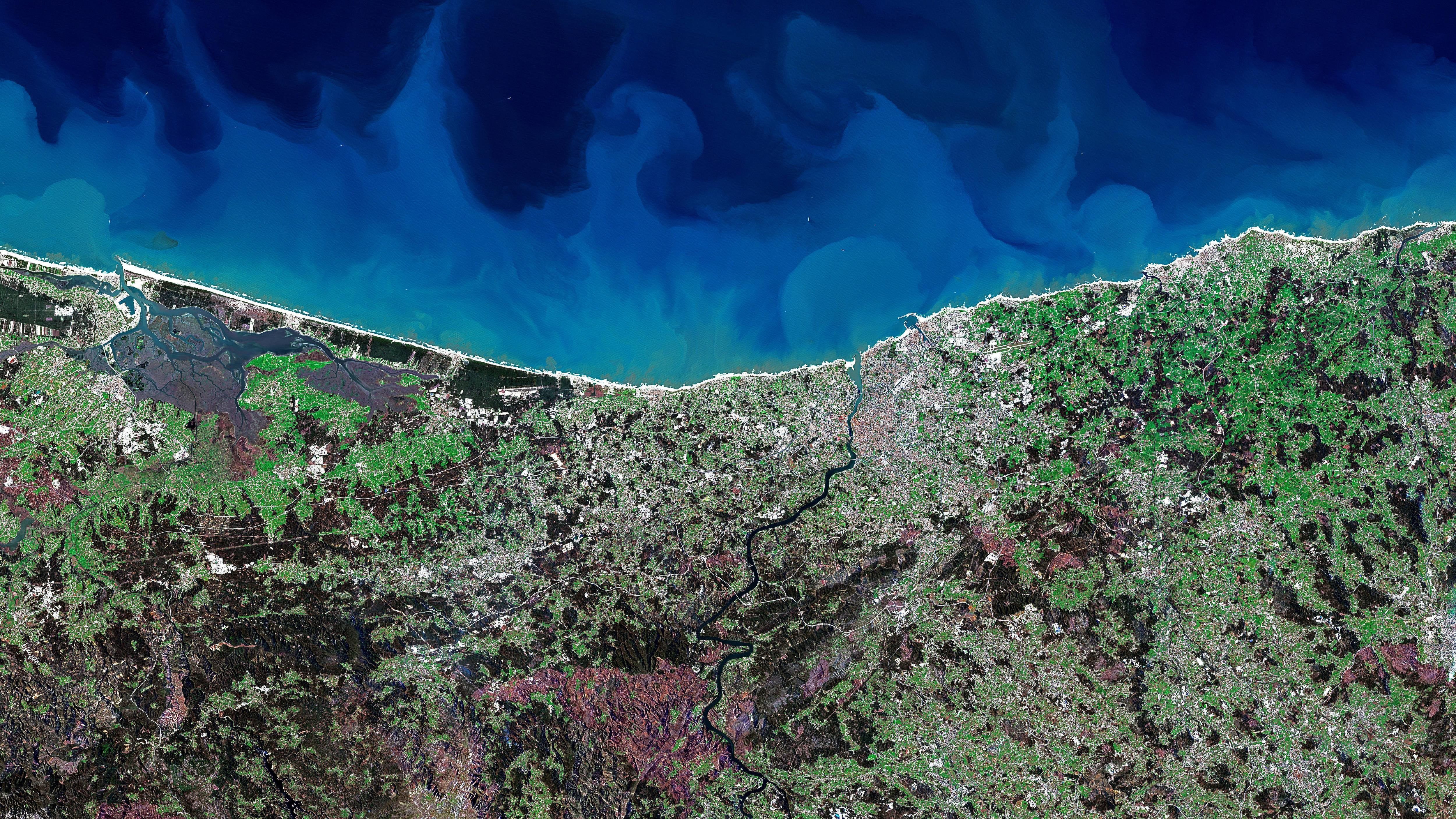 Algae Bloom [10980 × 6176], wallpaperreddit.com