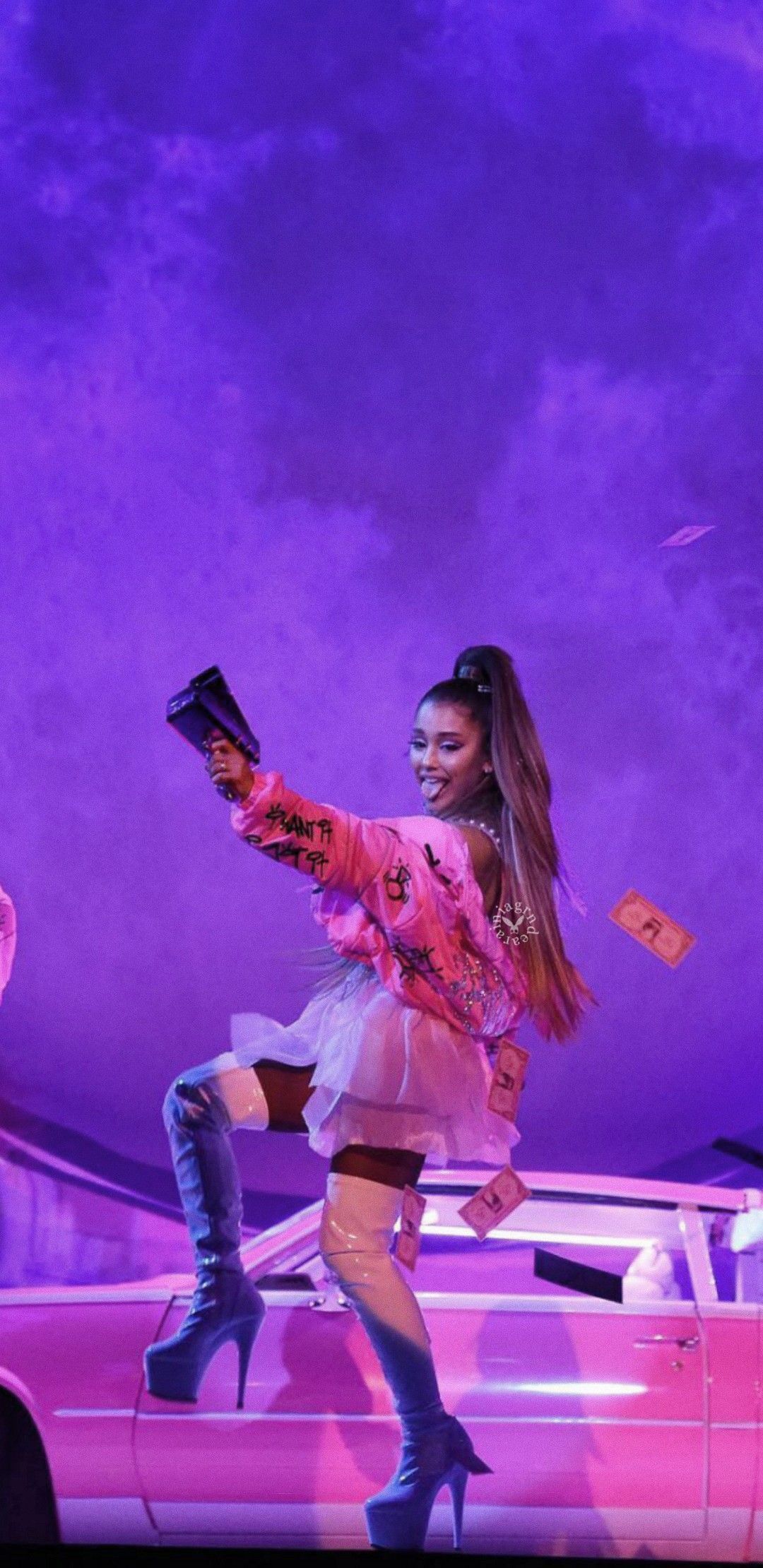 ariana grande wallpaper / sweetener world tour #arianagrande Yeet #Ariana # Grande #To. Ariana grande lockscreen, Ariana grande sweetener, Ariana grande wallpaper