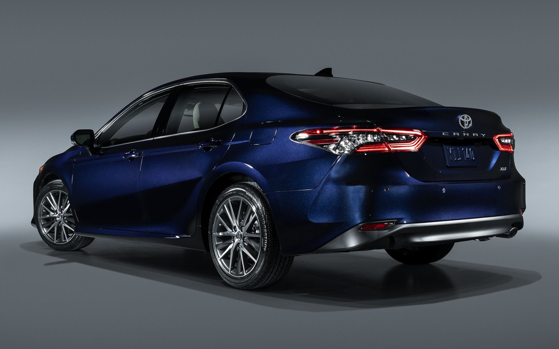 Toyota Camry and HD Image