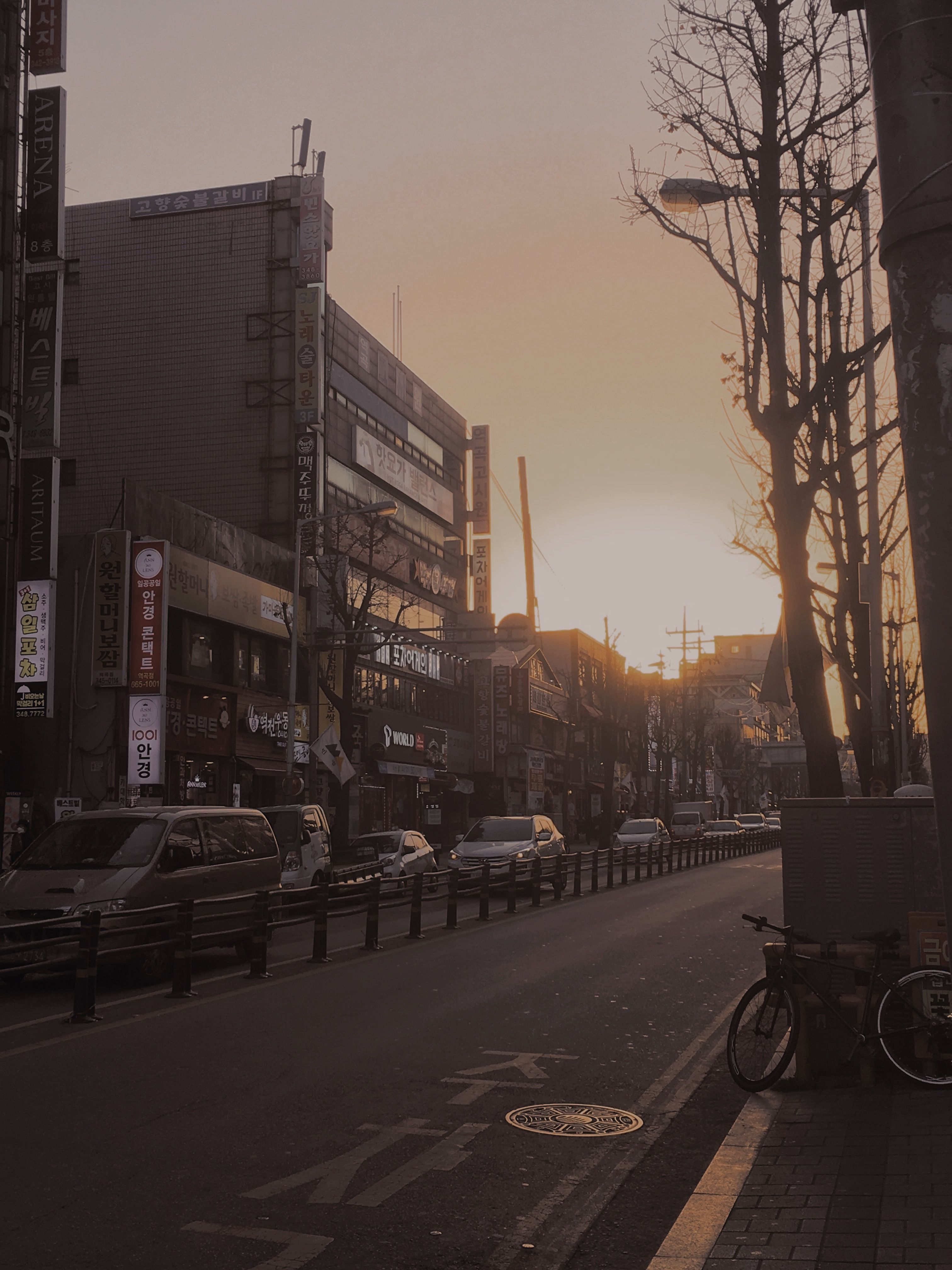 korea #streets #sunset #city #seoul .id.com