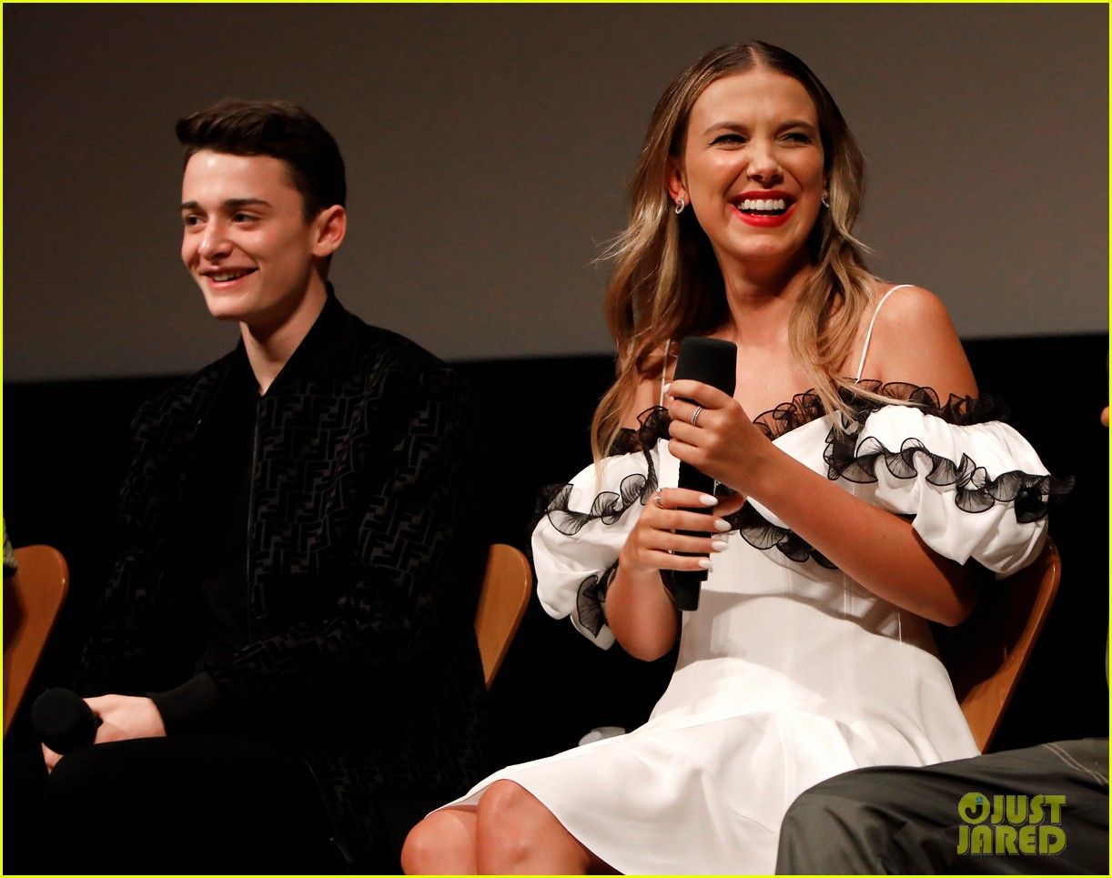 Noah Schnapp Shares Super Sweet .justjaredjr.com