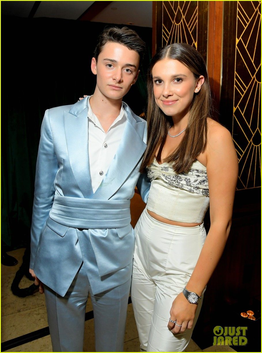 Noah Schnapp Shares Super Sweet .justjaredjr.com