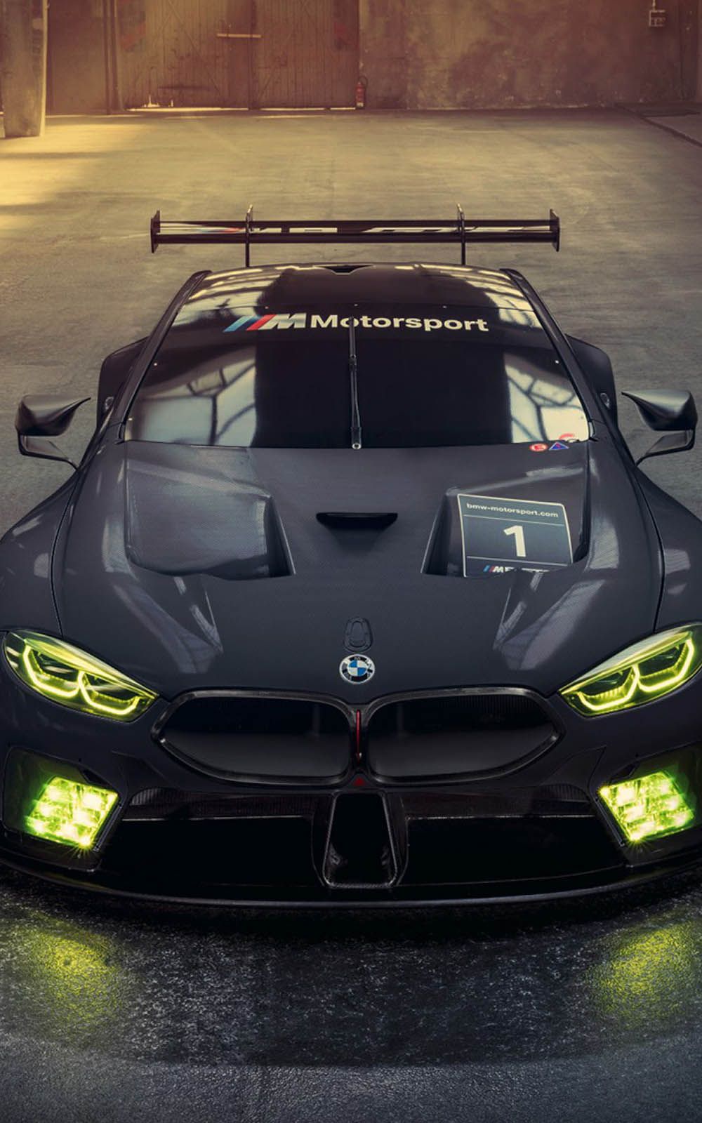 BMW M8 GTE Green Light 4K Ultra HD .mordeo.org