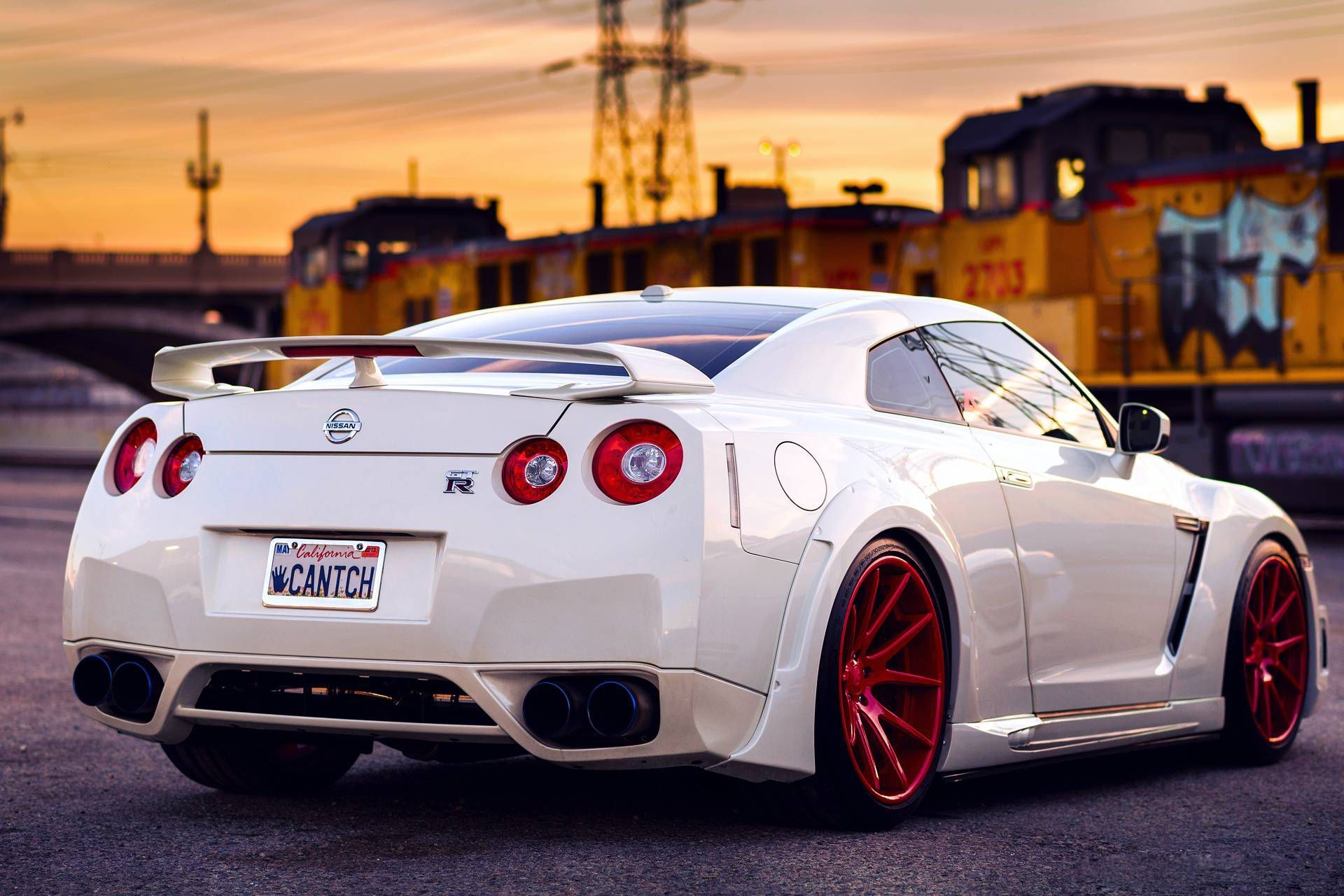 White Nissan Gtr Wallpaper HD .hdwallpaperite.net