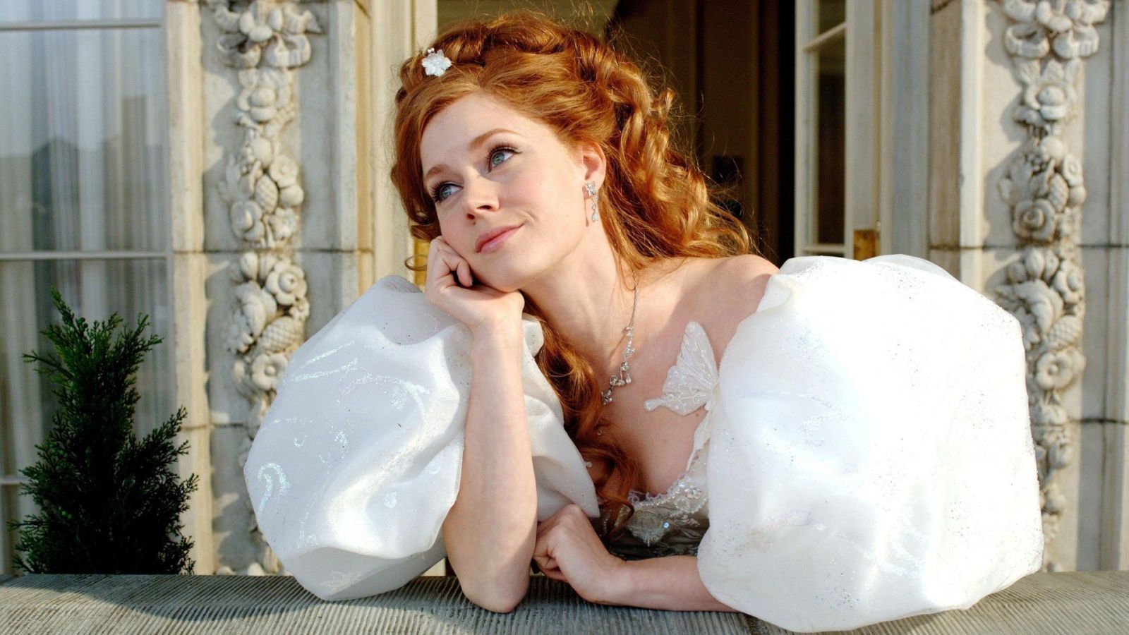 Desktop Wallpaper Amy Adams, Enchanted .picstatio.com