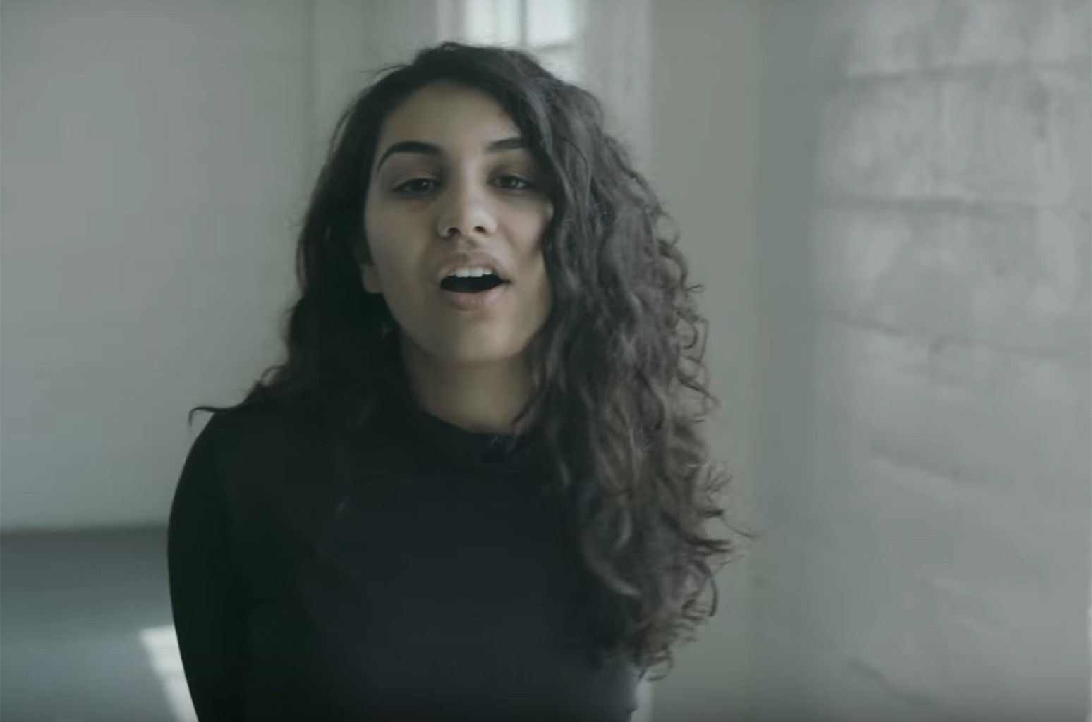 Alessia Cara Scars To Your Beautiful Wallpapers Wallpaper Cave