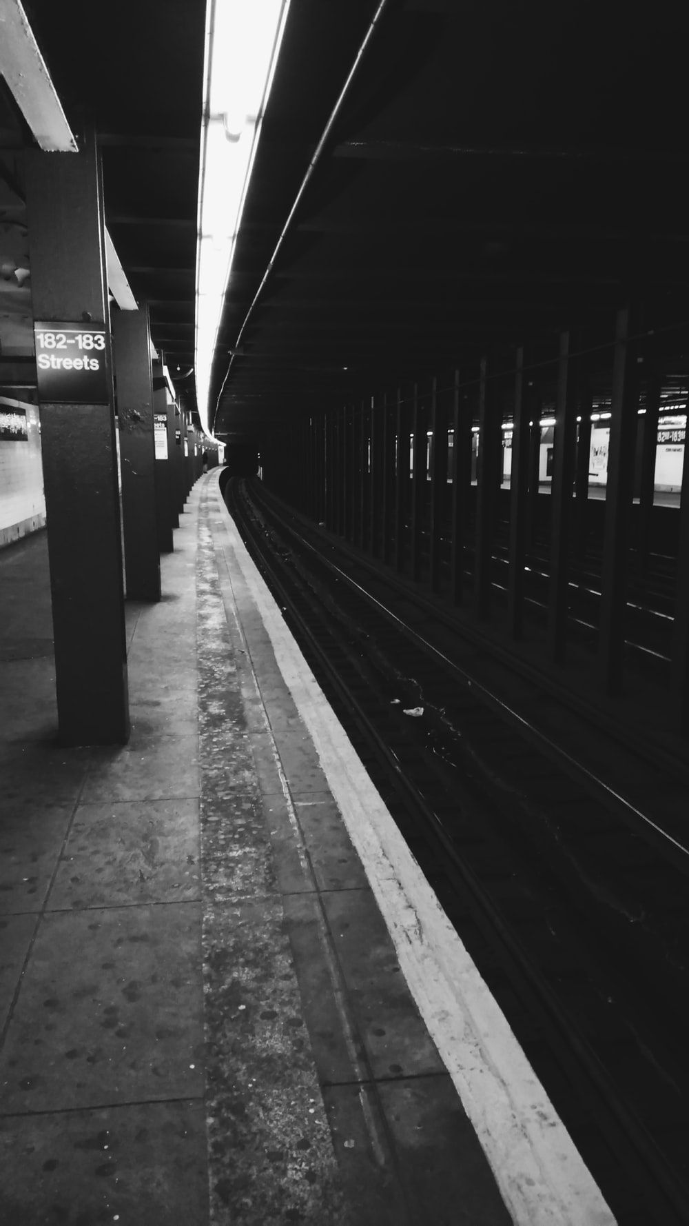 New York Subway Picture. Download .com