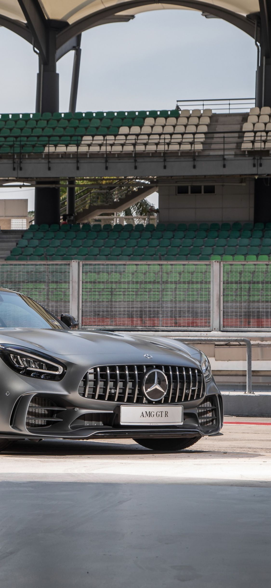 Mercedes AMG GT R 2019 iPhone .hdqwalls.com