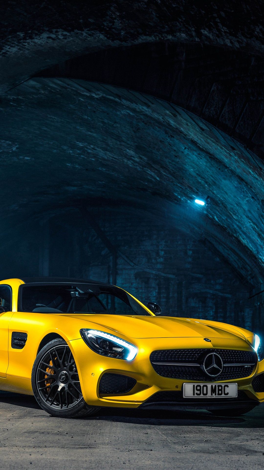 Mercedes Benz AMG GTS Yellow Car .iwall365.com