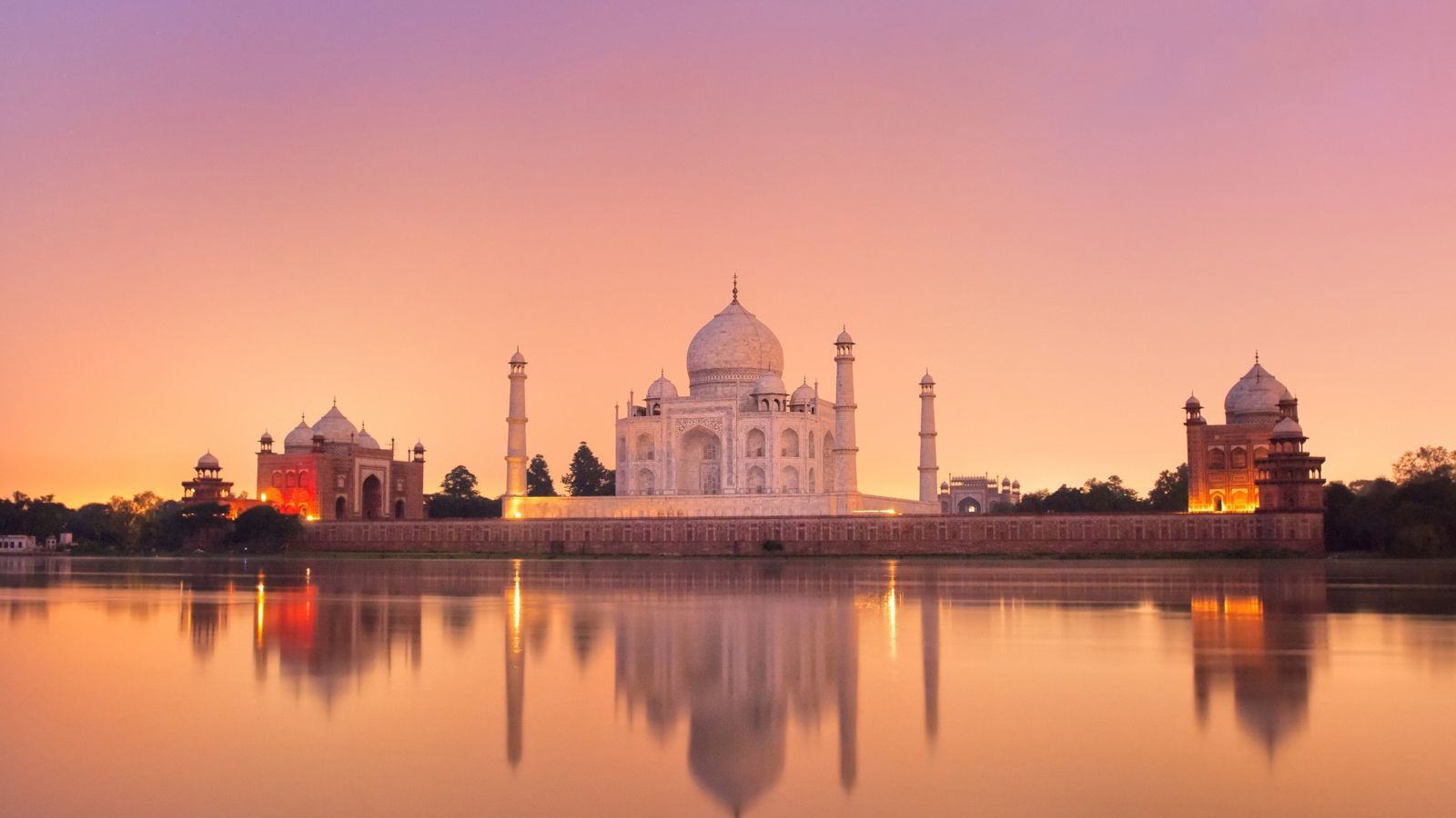 Incredible India Mahal .itl.cat