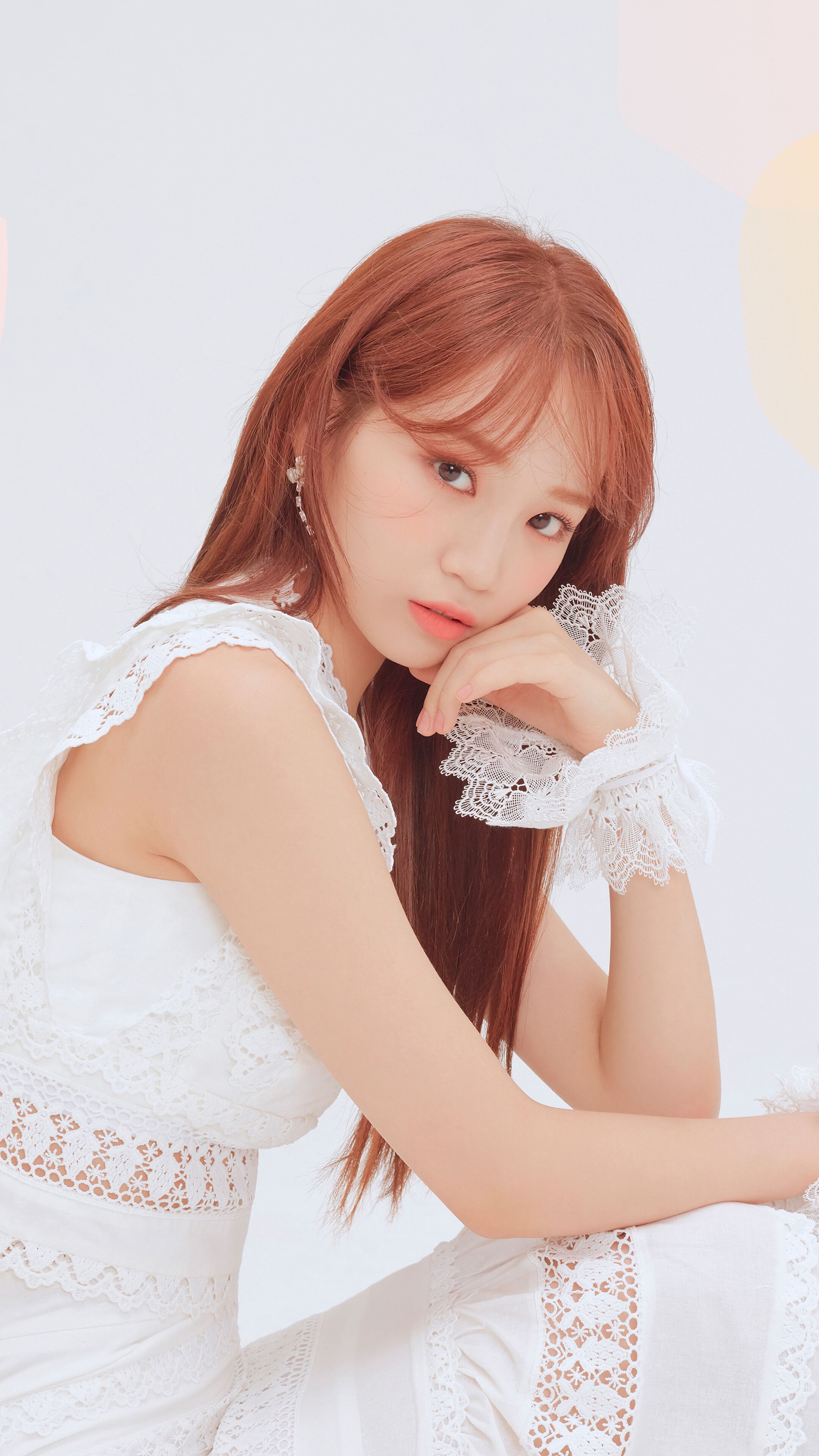 Kim Chaewon, IZ*ONE, Bloom*Iz .mocah.org