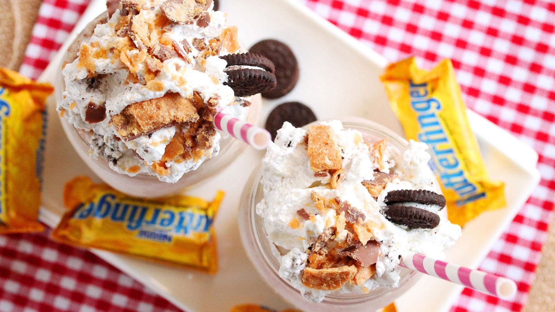 Butterfinger malted milkshake with Oreo .reddit.com