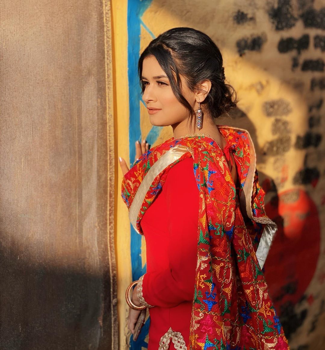 Avneet Kaur Image HD Photo Download Freeimagediamond.com