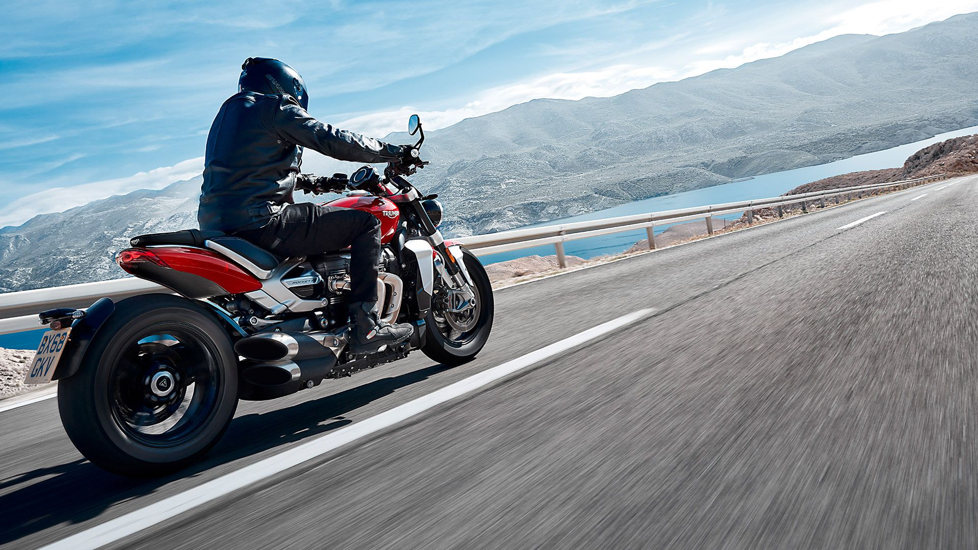 Triumph Rocket 3 R Specs .webbikeworld.com