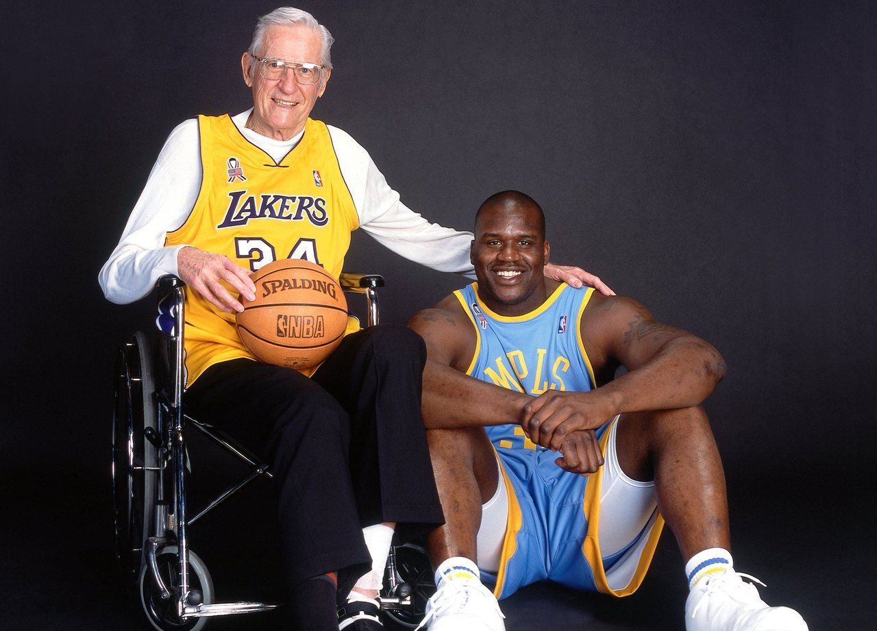 George Mikan & Shaquille O'Neal .com