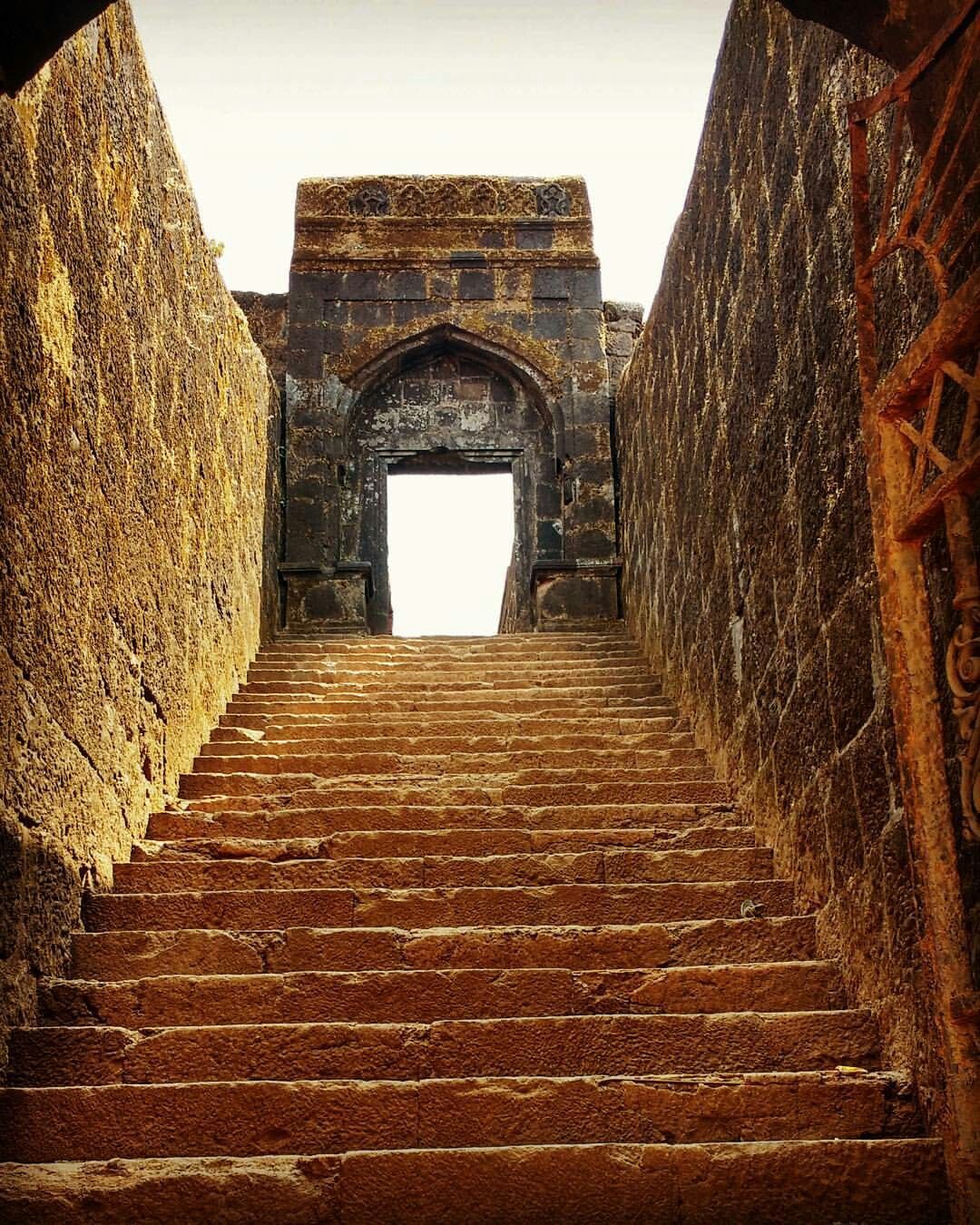 Raigad fort. Shivaji maharaj HD .in.com