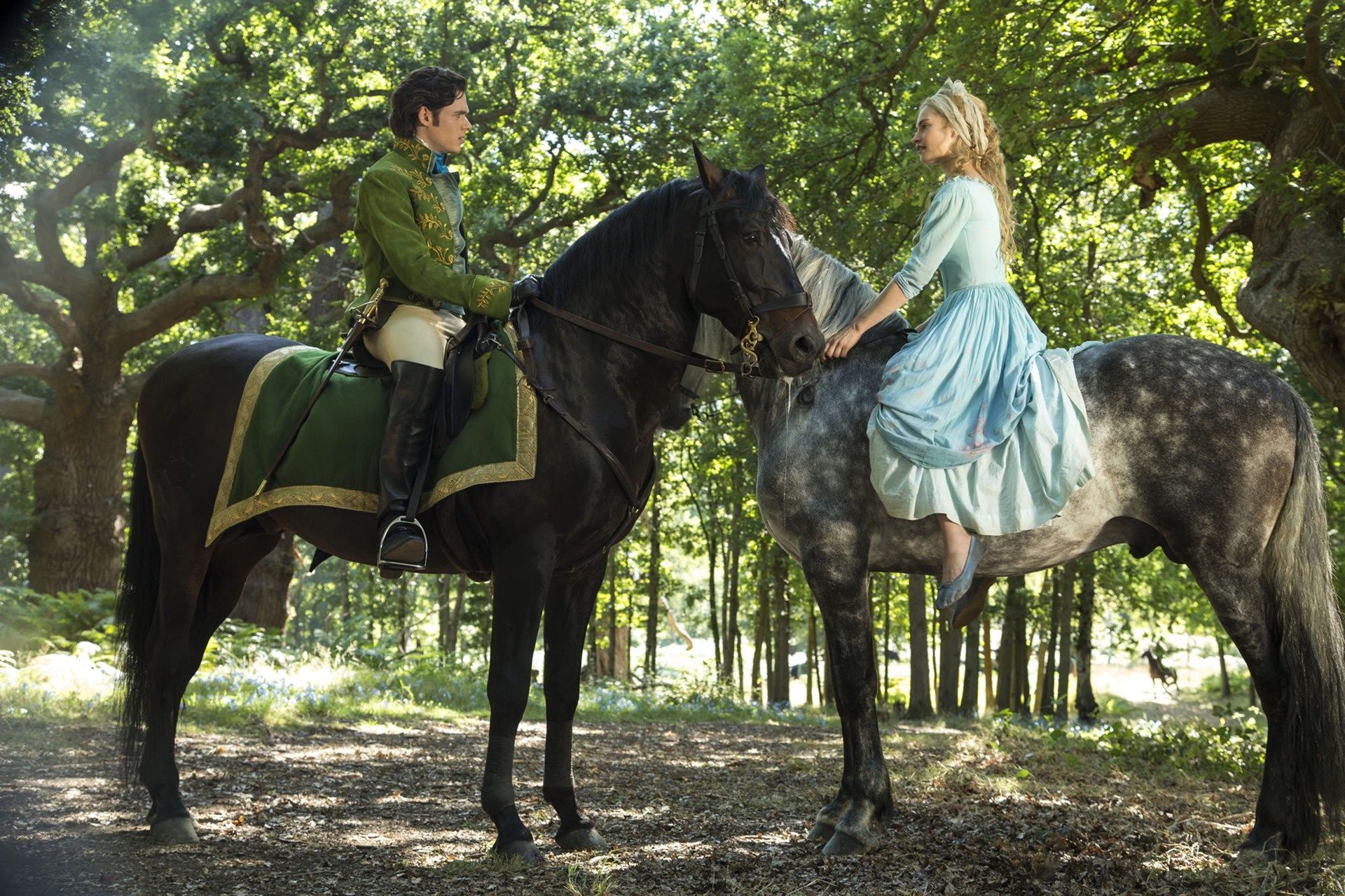 Cinderella 2015 Richard Madden And Lily .teahub.io
