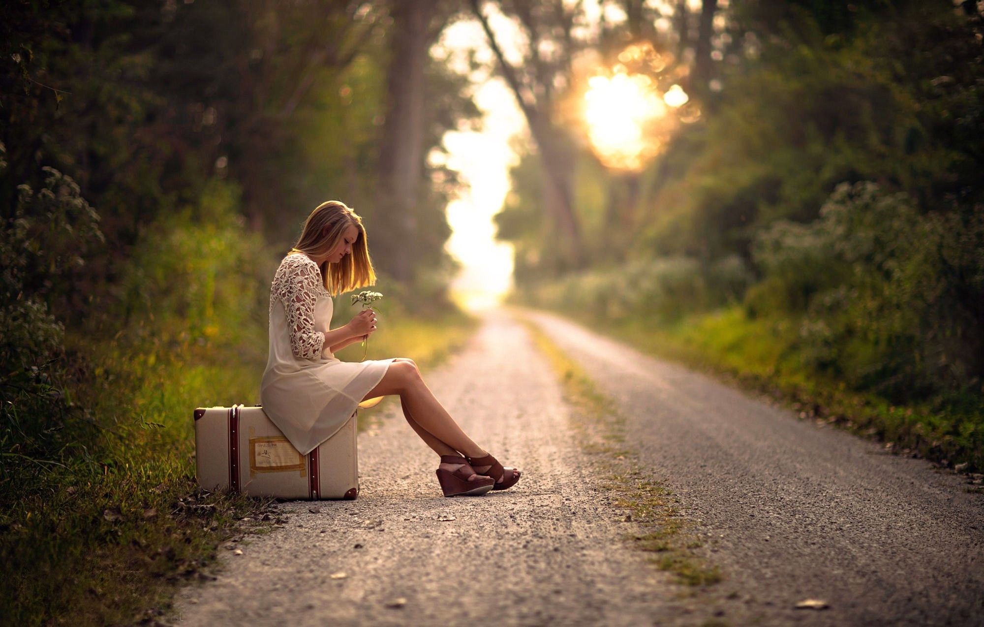 women Outdoors, Women, Sitting, Model .wallup.net