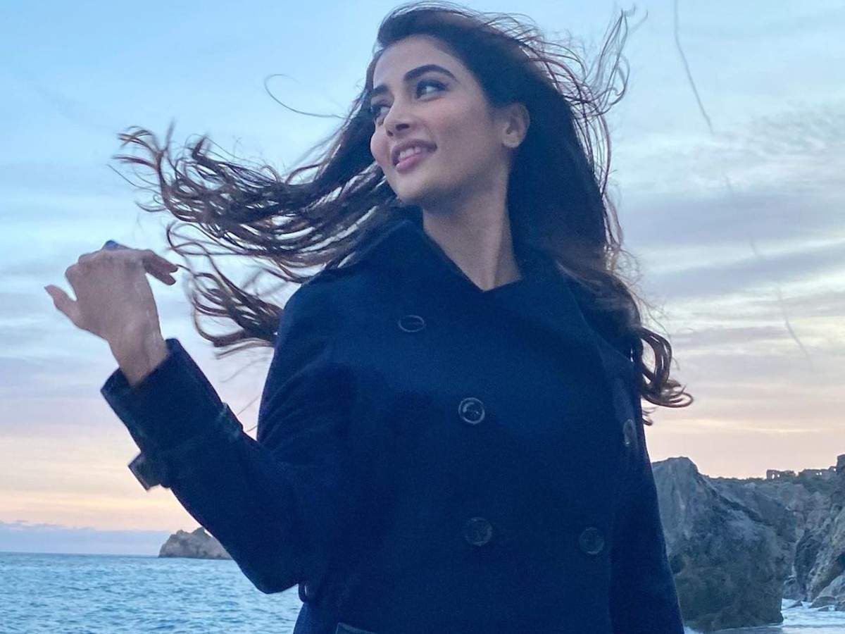 Pooja Hegde opens up about shootingtimesofindia.indiatimes.com