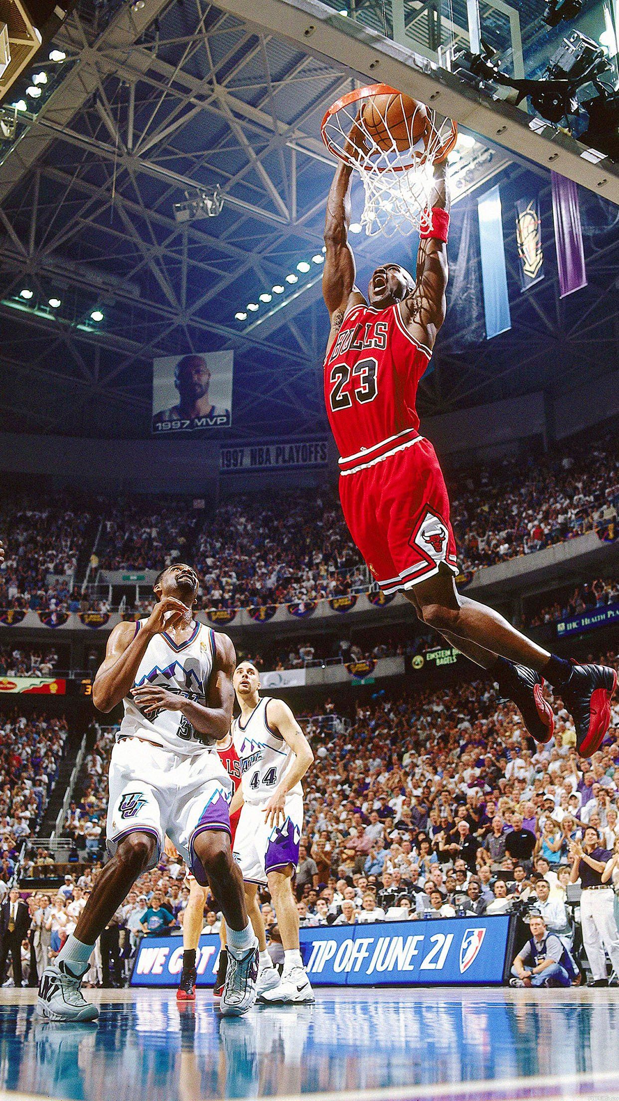 Michael Jordan iPhone 5 Wallpaper .cutewallpaper.org