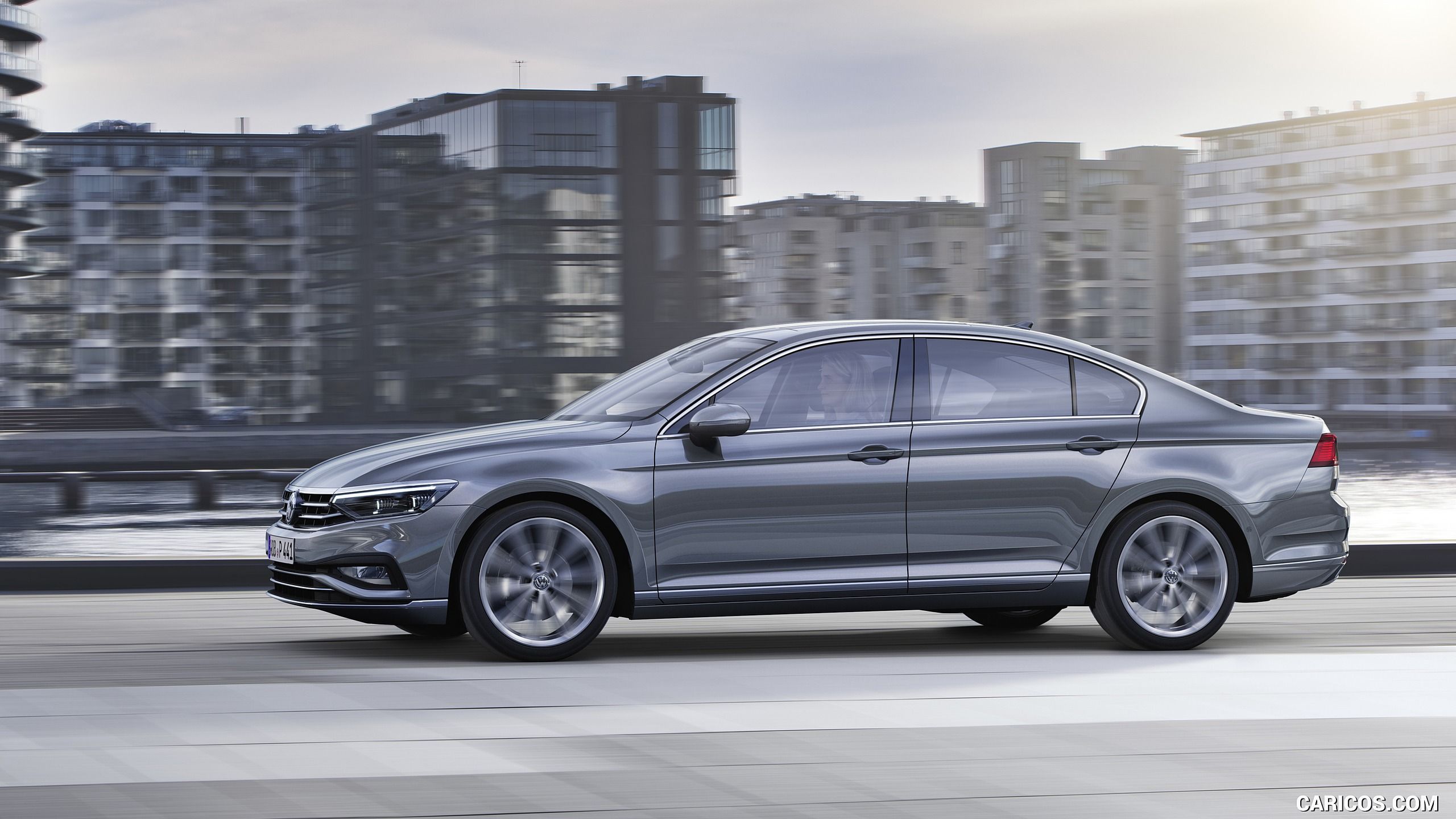 Volkswagen Passat Sedan EU Spec .caricos.com