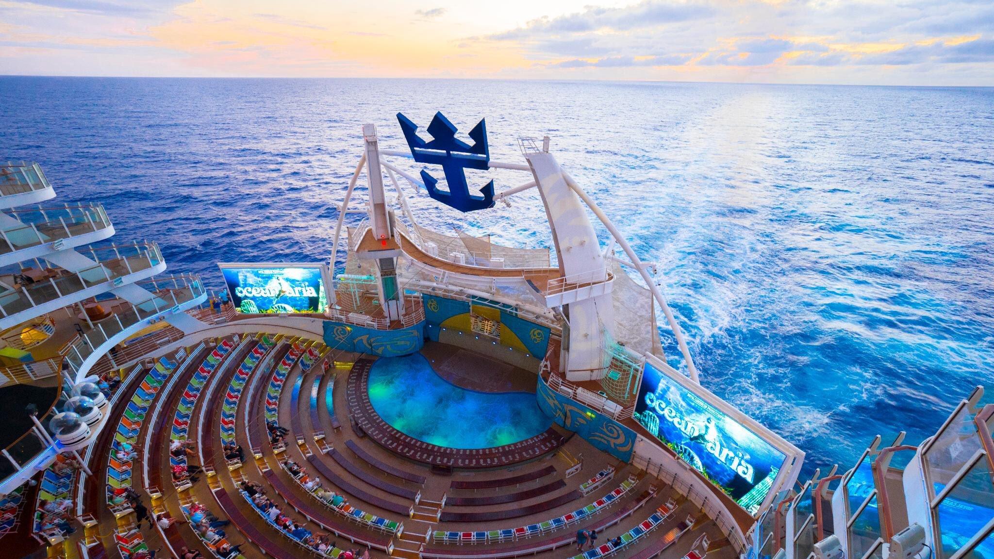 Allure Of The Seas Wallpaper .cruisewow.blogspot.com