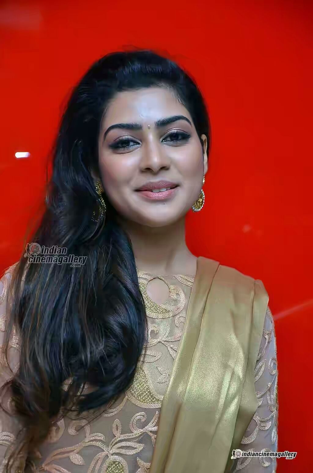 Satna Titus. Wallpaper OKdesigningwithneets.blogspot.com