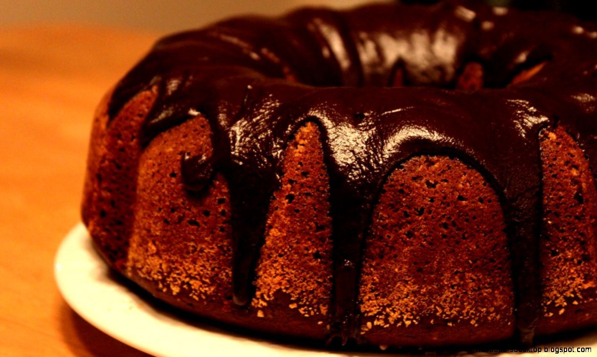 Pie Cake Chocolate Girl HD Wallpaper .allwallpaperdesktop.blogspot.com