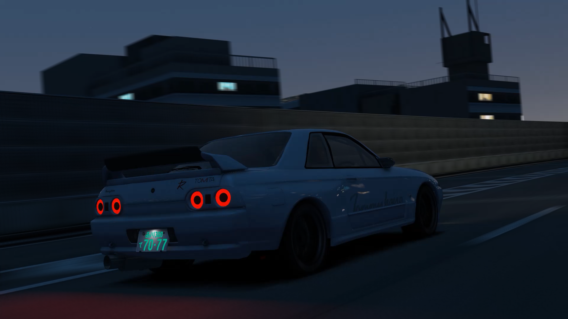 Nissan Skyline r32 ночью