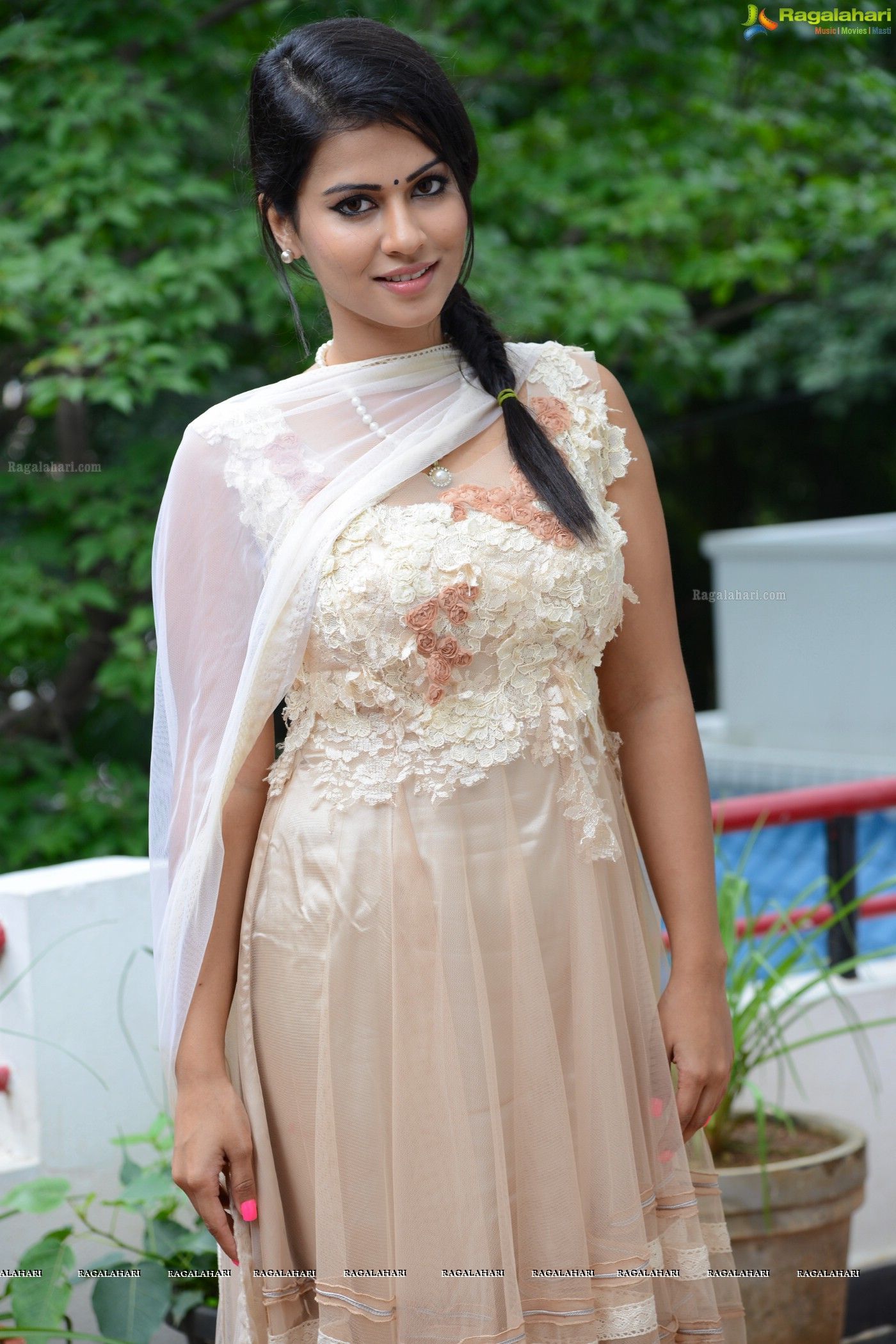 India people, Dresses, Victorian dressin.com