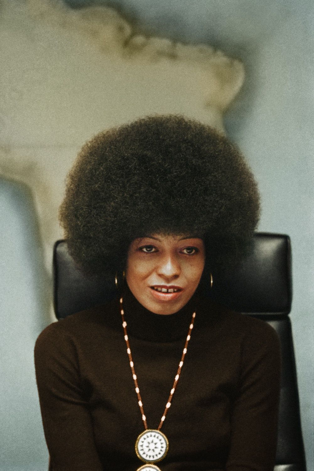 Angela Davis Wallpapers - Wallpaper Cave
