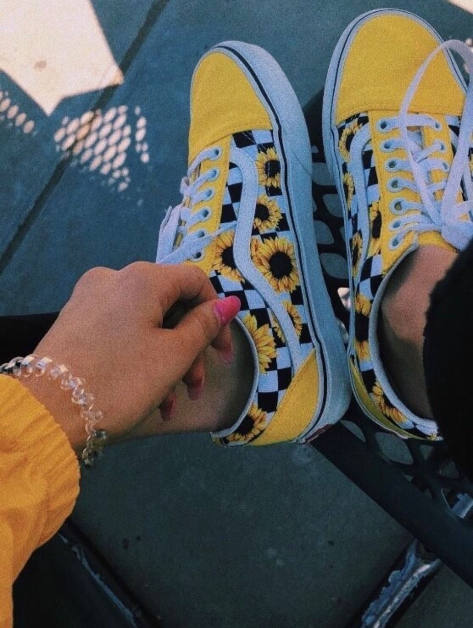 Vsco Girl Wallpaper Yellow Vans .cheap Diazepam43.blogspot.com