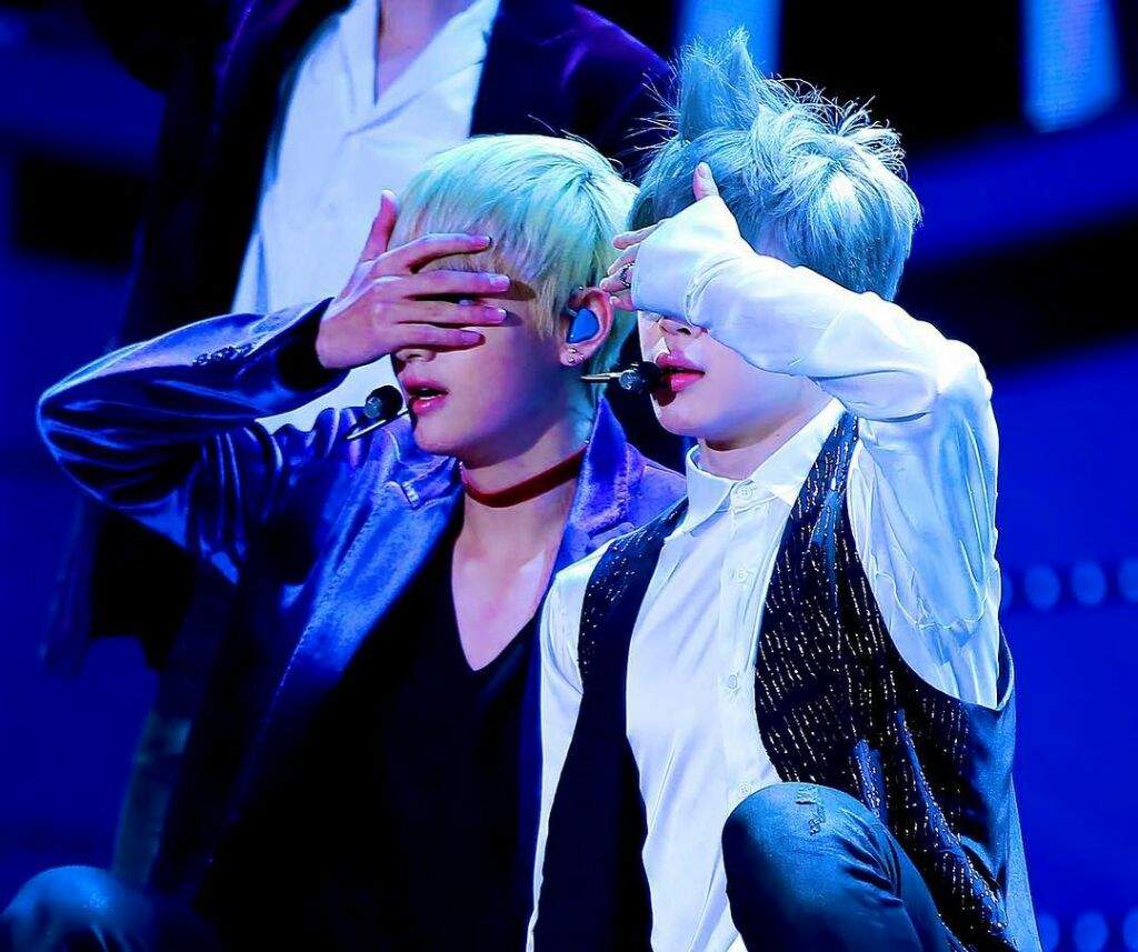 Hot. ARMY's Aminoaminoapps.com