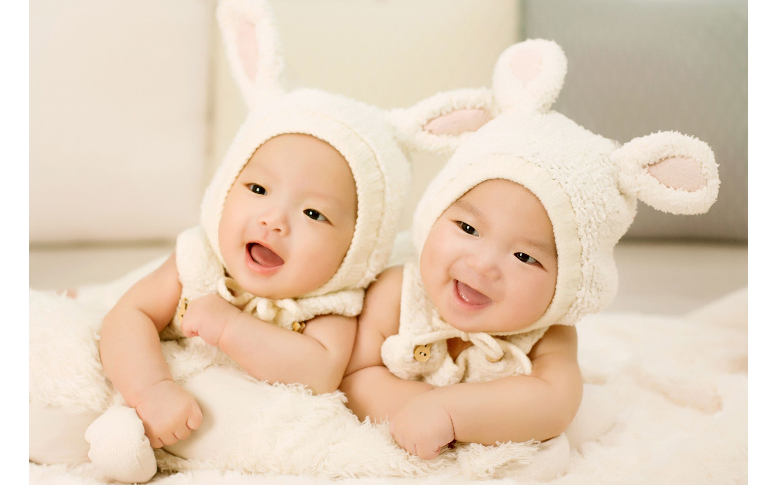 Cute Twin Babies .com